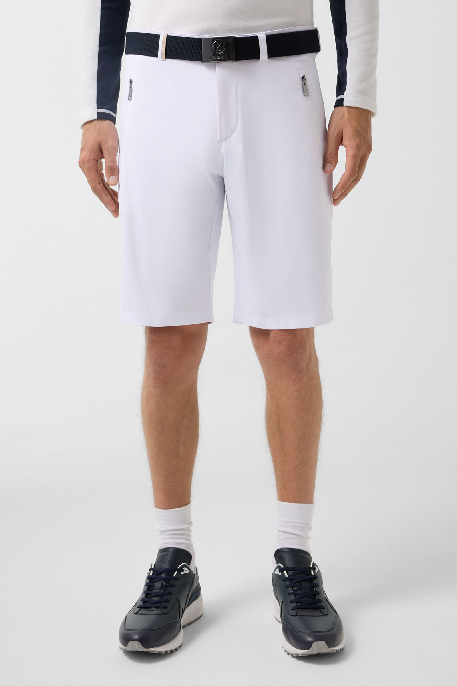 Goswin functional shorts in Off-White - 2
