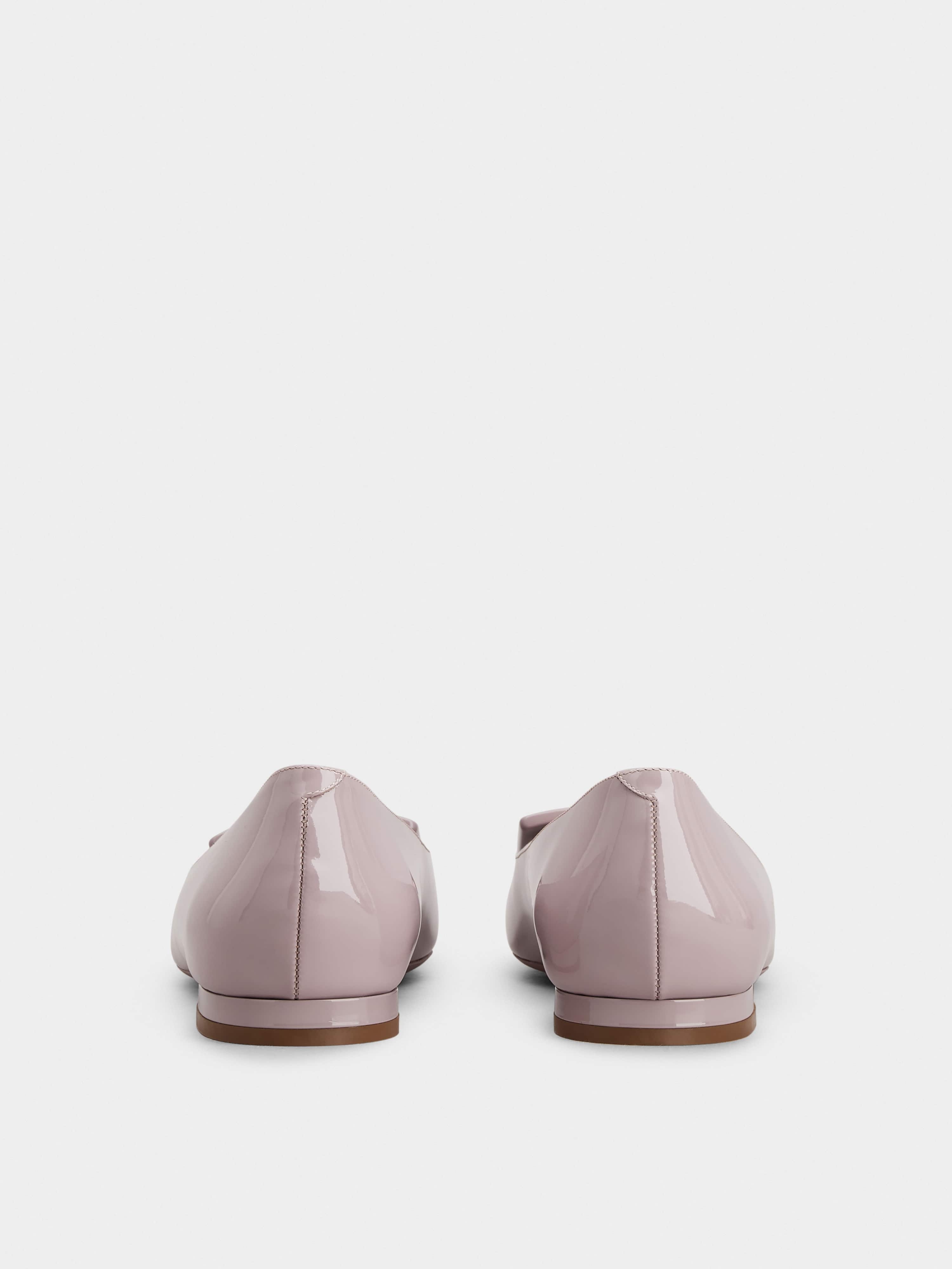 Gommettine Lacquered Buckle Ballerinas in Patent Leather - 5