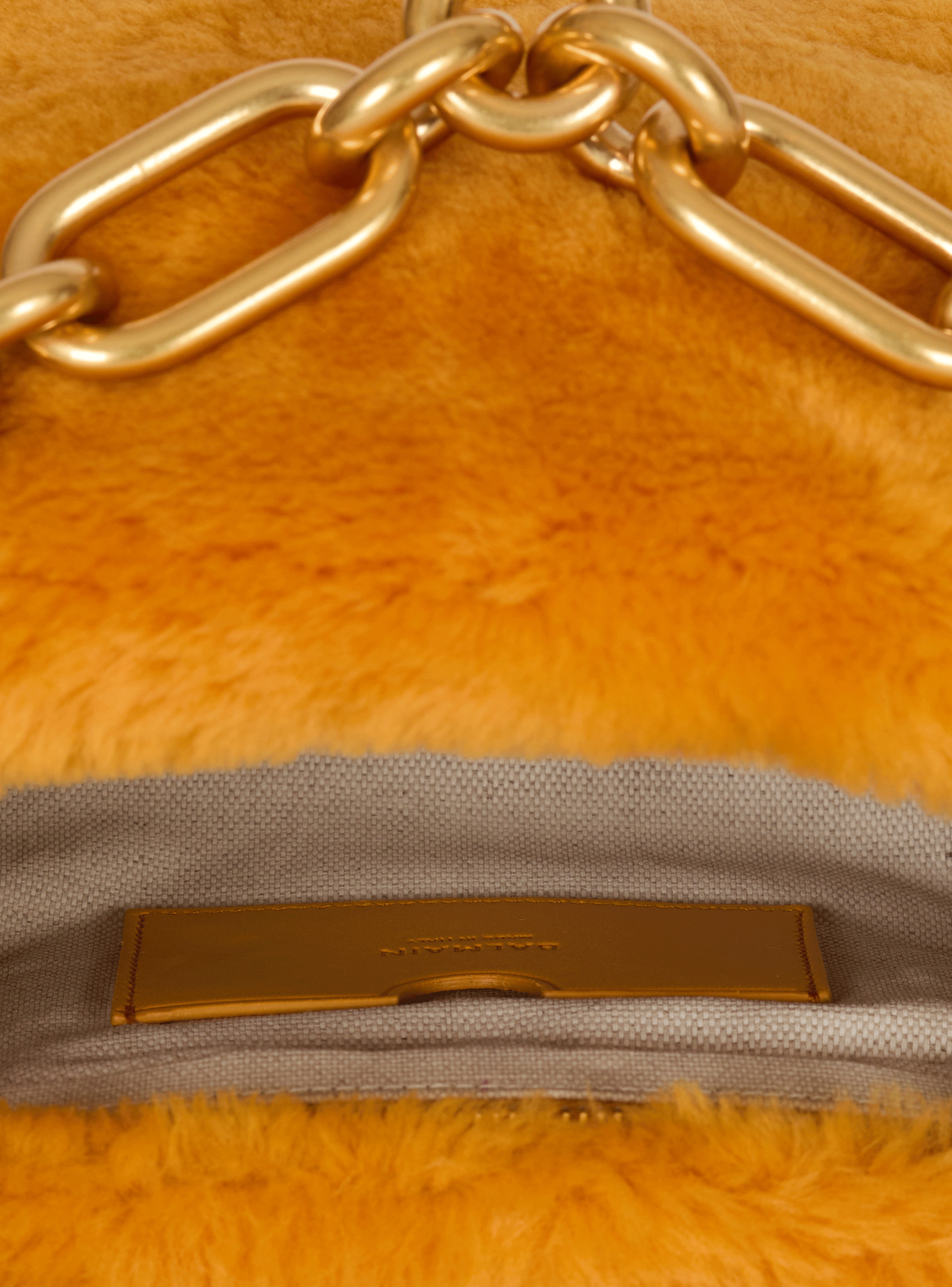 Medium Sync bag in shearling - 6