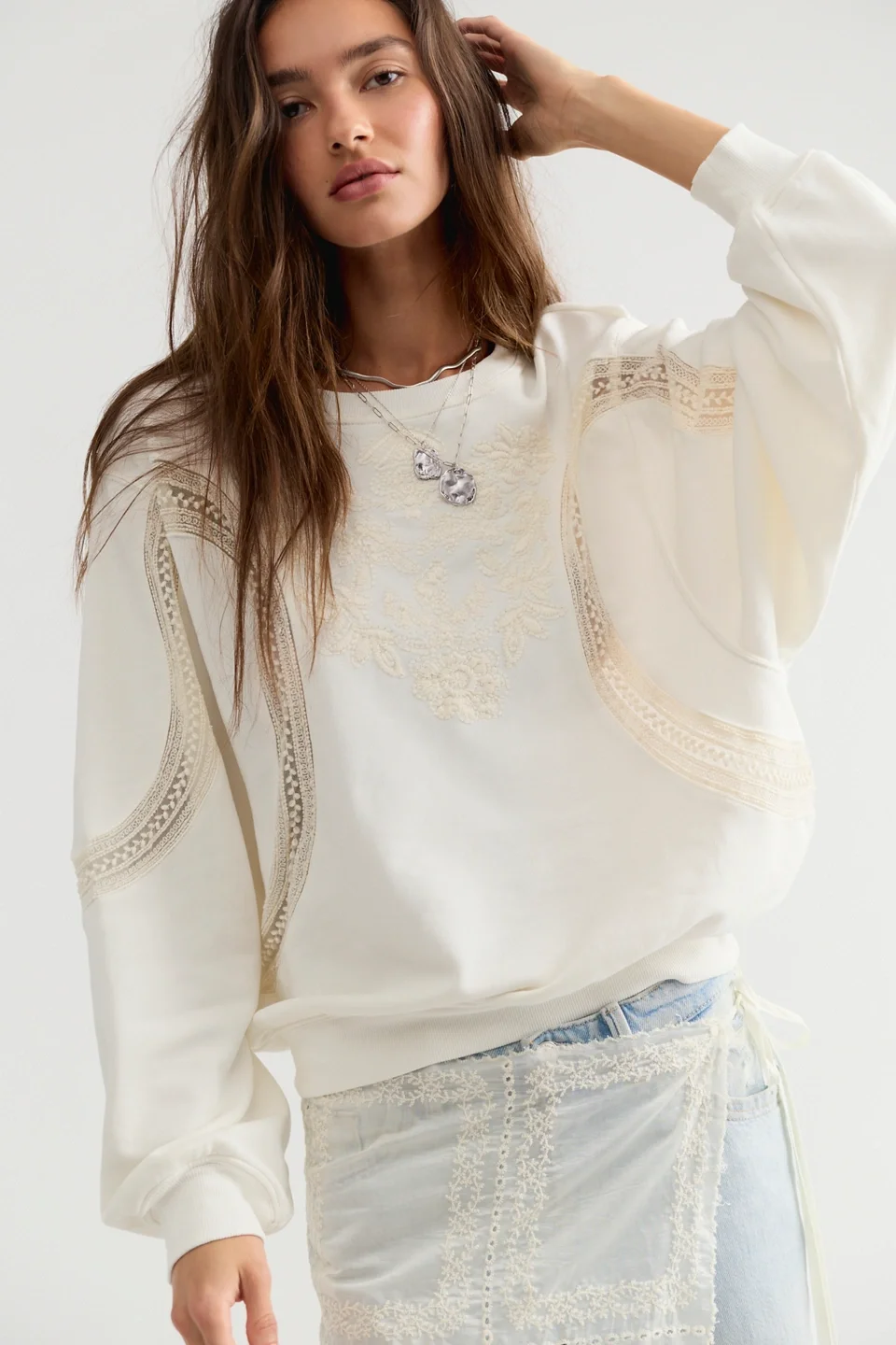 Love Lace Sweatshirt - 1