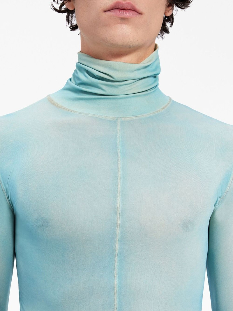 high-neck stretch-design top 5