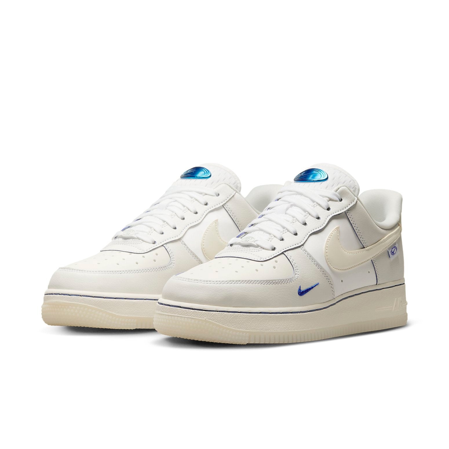 (WMNS) Nike Air Force 1 '07 LX 'Worldwide Pack - Sail Game Royal' FB1839-111 - 3