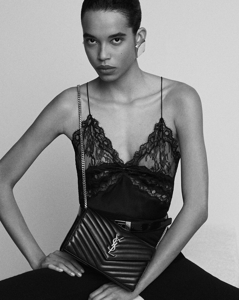 SAINT LAURENT CASSANDRE ENVELOPE CHAIN WALLET IN LAMBSKIN outlook