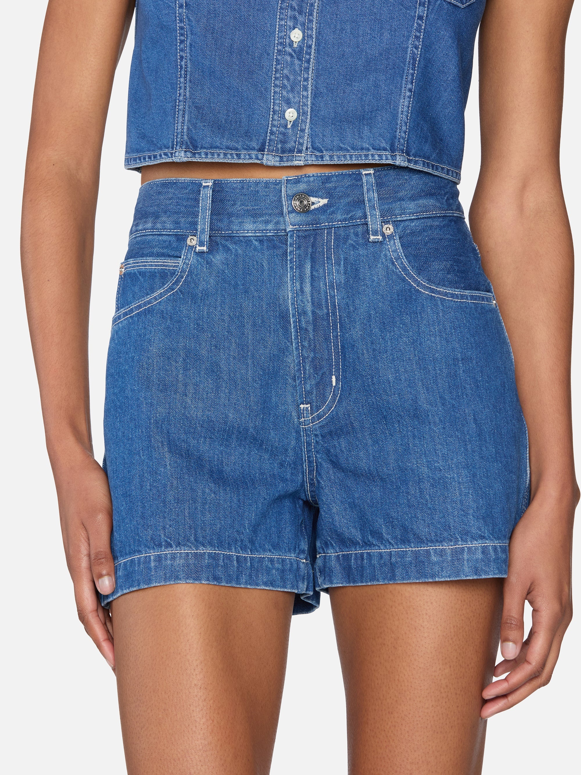 The Charm Short in Graphic - 4