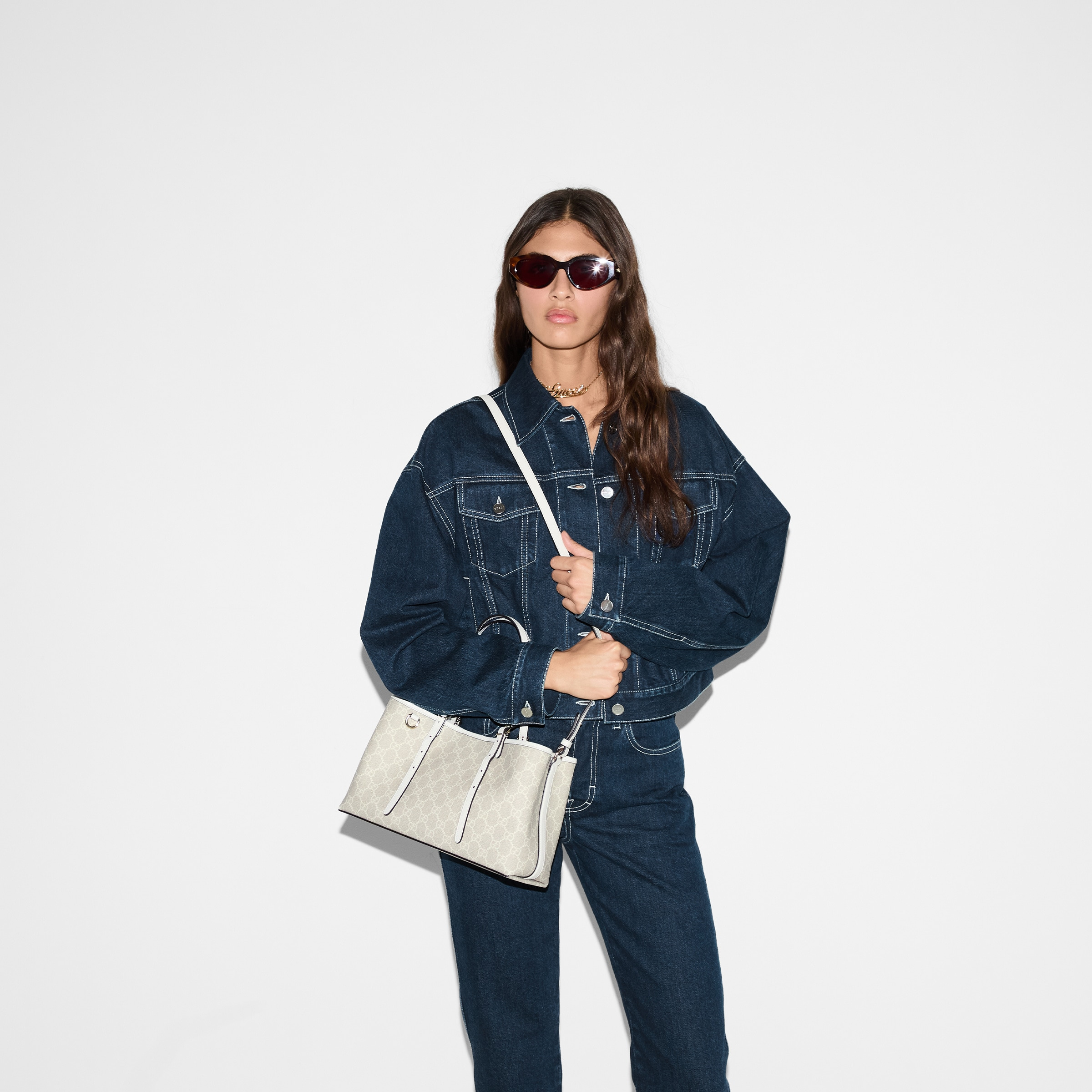 GG Emblem small tote bag - 4