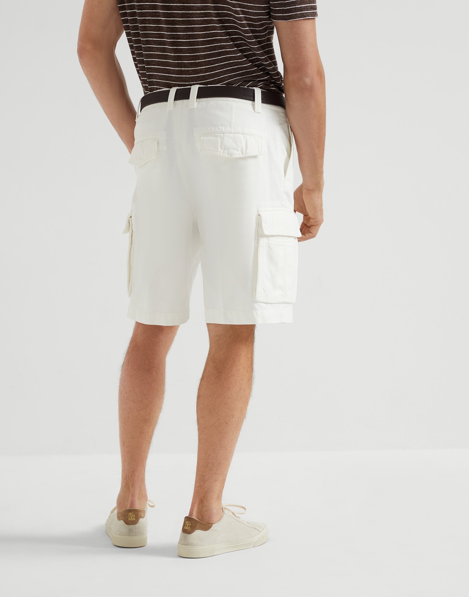 Garment-dyed Bermuda shorts in twisted cotton gabardine with cargo pockets - 2