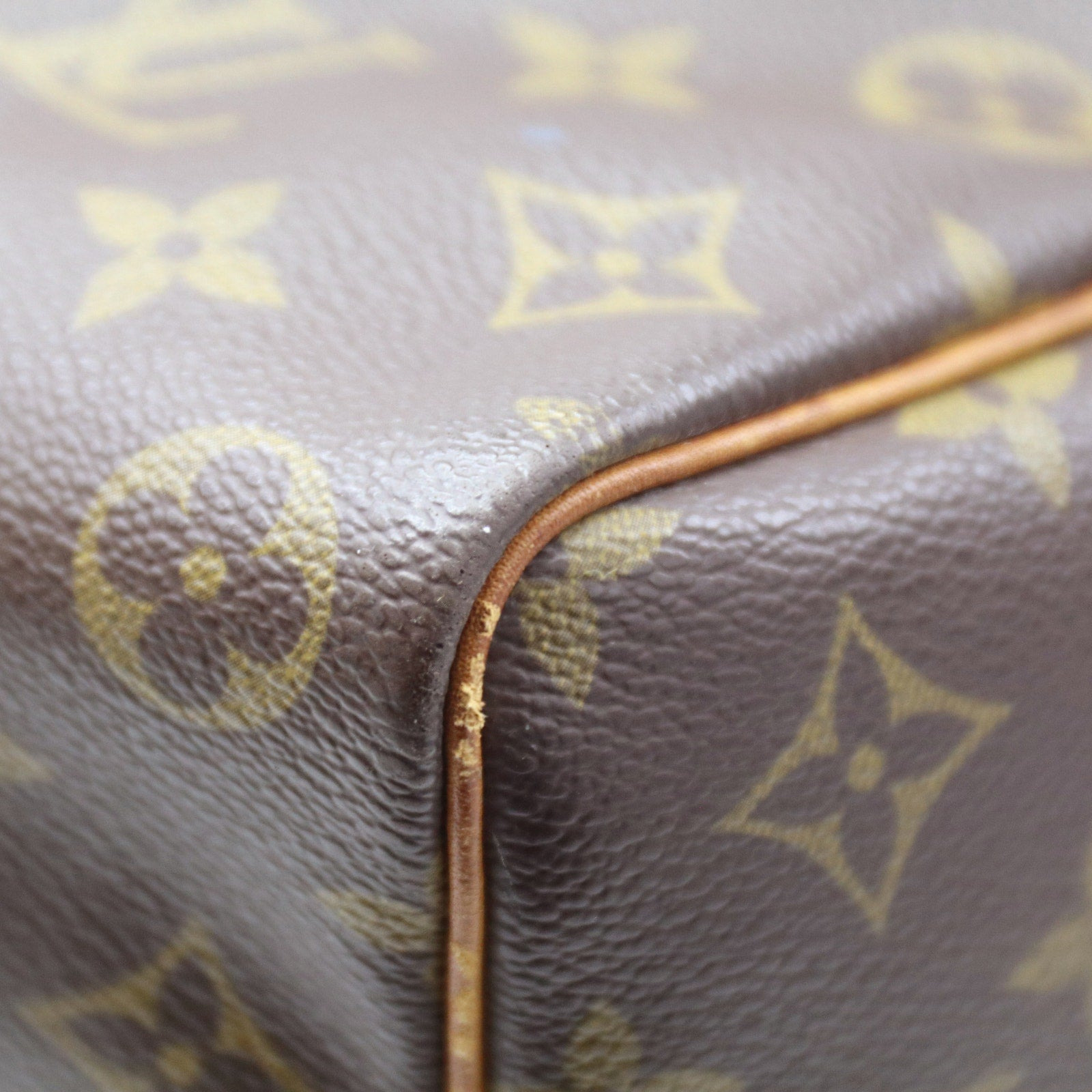 Louis Vuitton Keepall 50 Bag - Monogram - 10