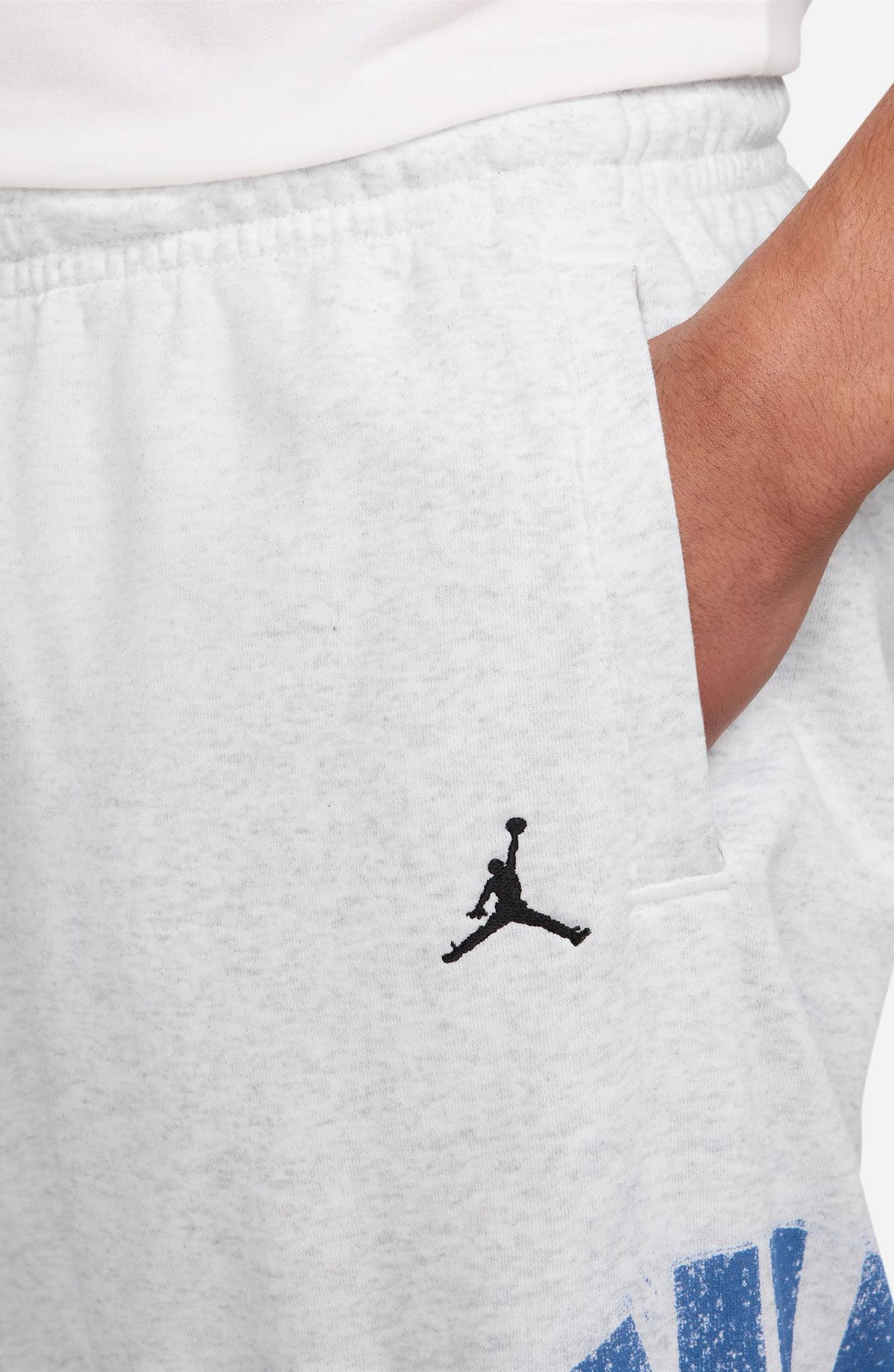 Jordan Brooklyn Collegiate Loose Fit Sweatpants in Birch Heather/Black at Nordstrom - 3