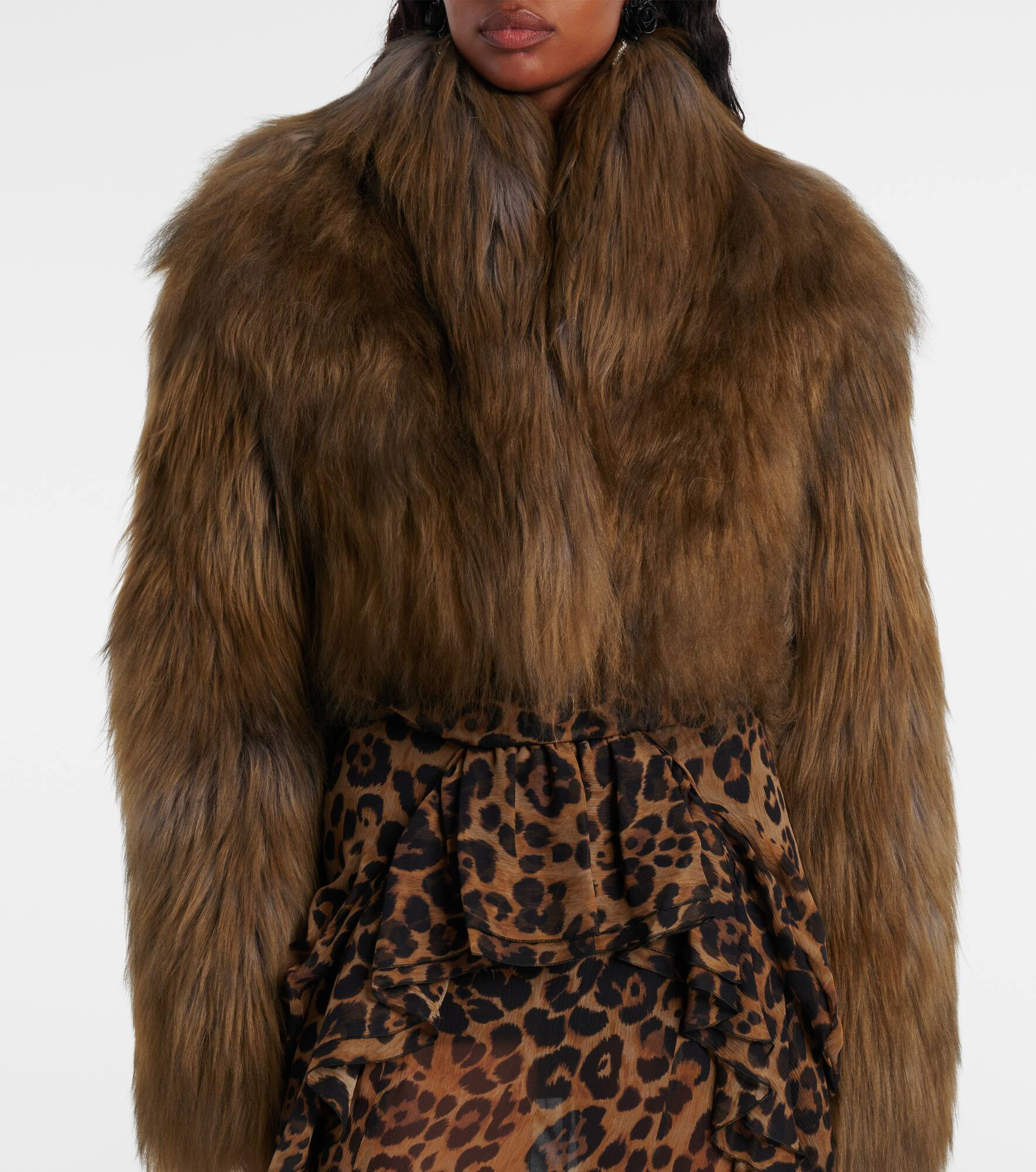 Cropped shearling jacket - 6