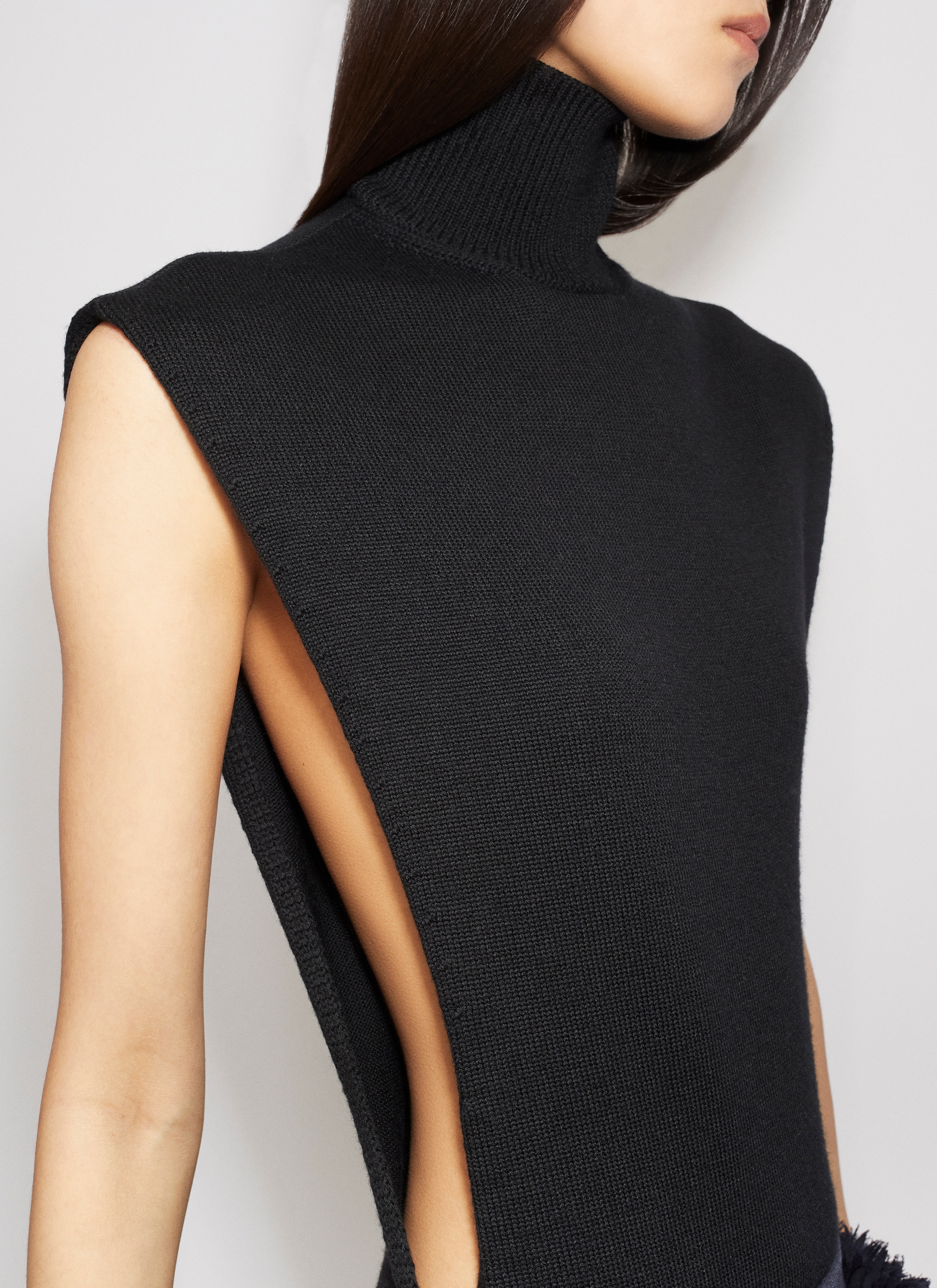 CAP SLEEVE KNIT BODY - 6