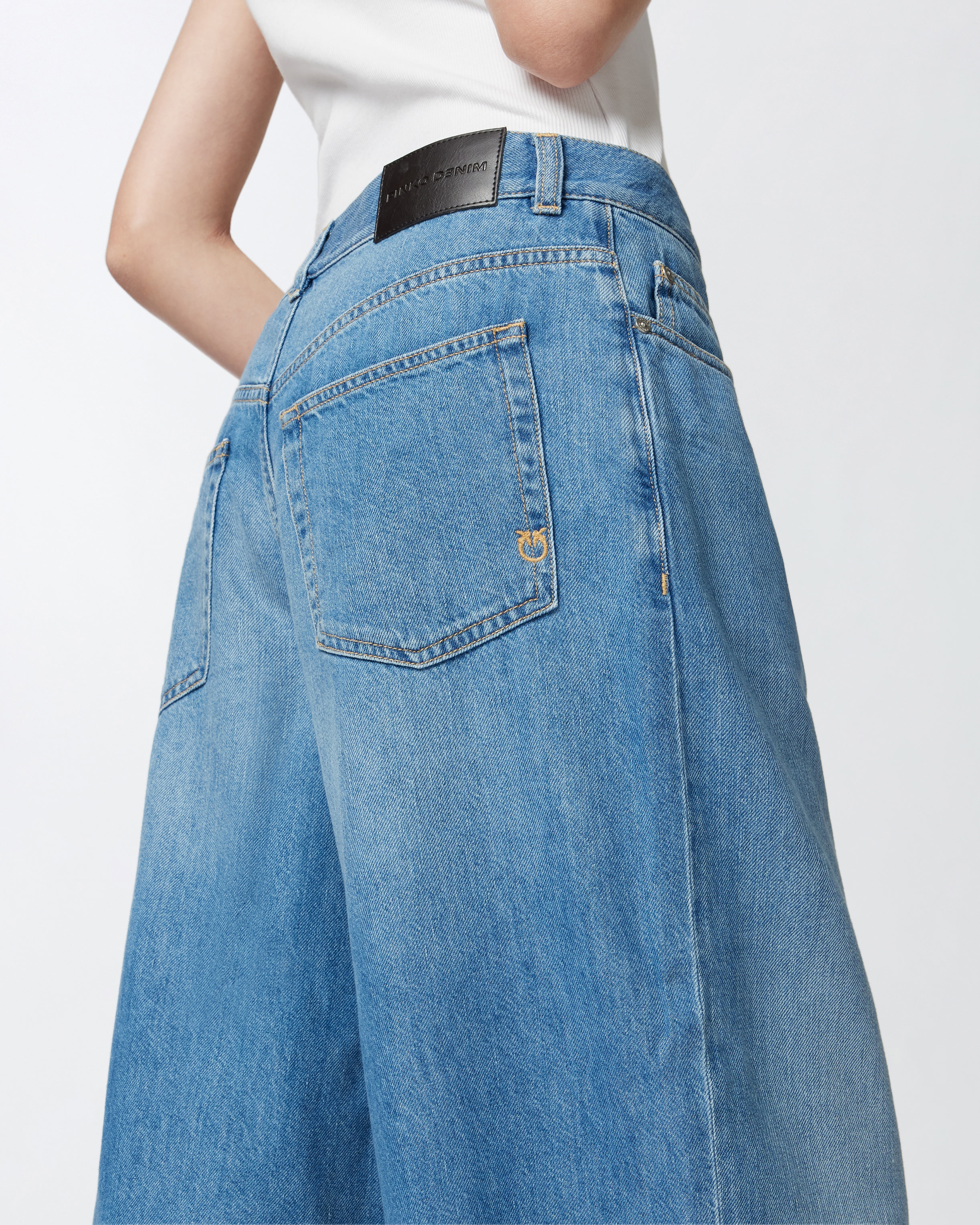 MEDIUM-LIGHT DENIM PALAZZO JEANS - 5