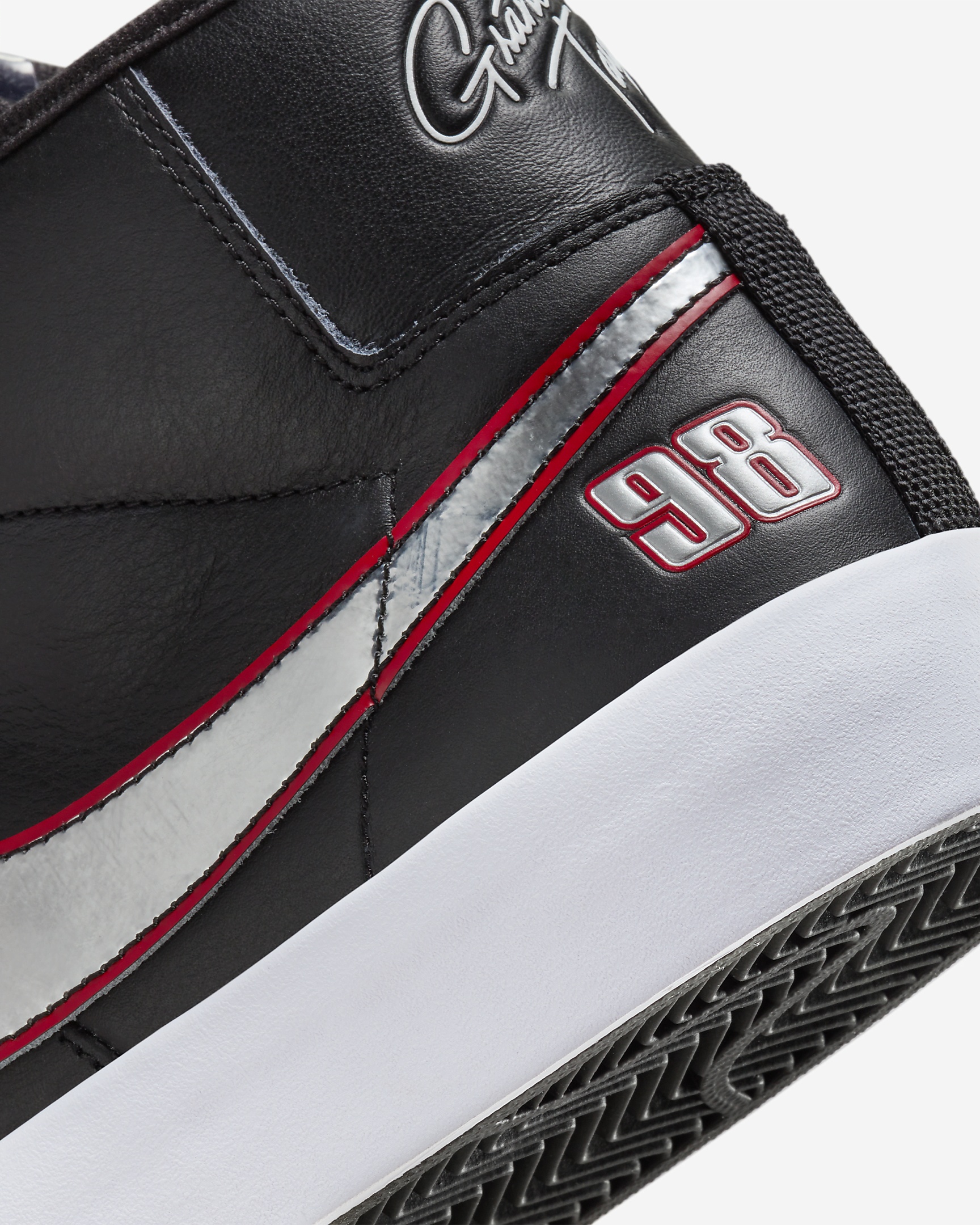 14 MEN\'S NIKE ZOOM BLAZER MID PRO GT FN4182-001 BLACK SILVER RED Nike SB Zoom Blazer Mid Pro GT Shoes - black (black/metallic  main image 3