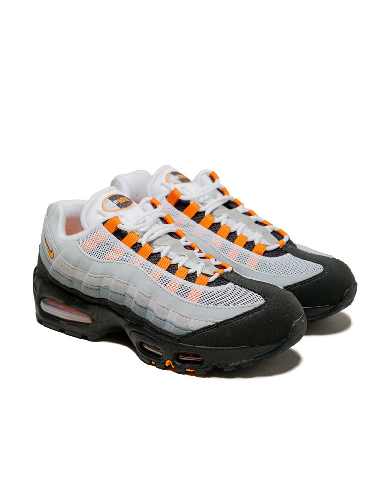 Nike Air Max 95 OG 'Bright Mandarin' outlook