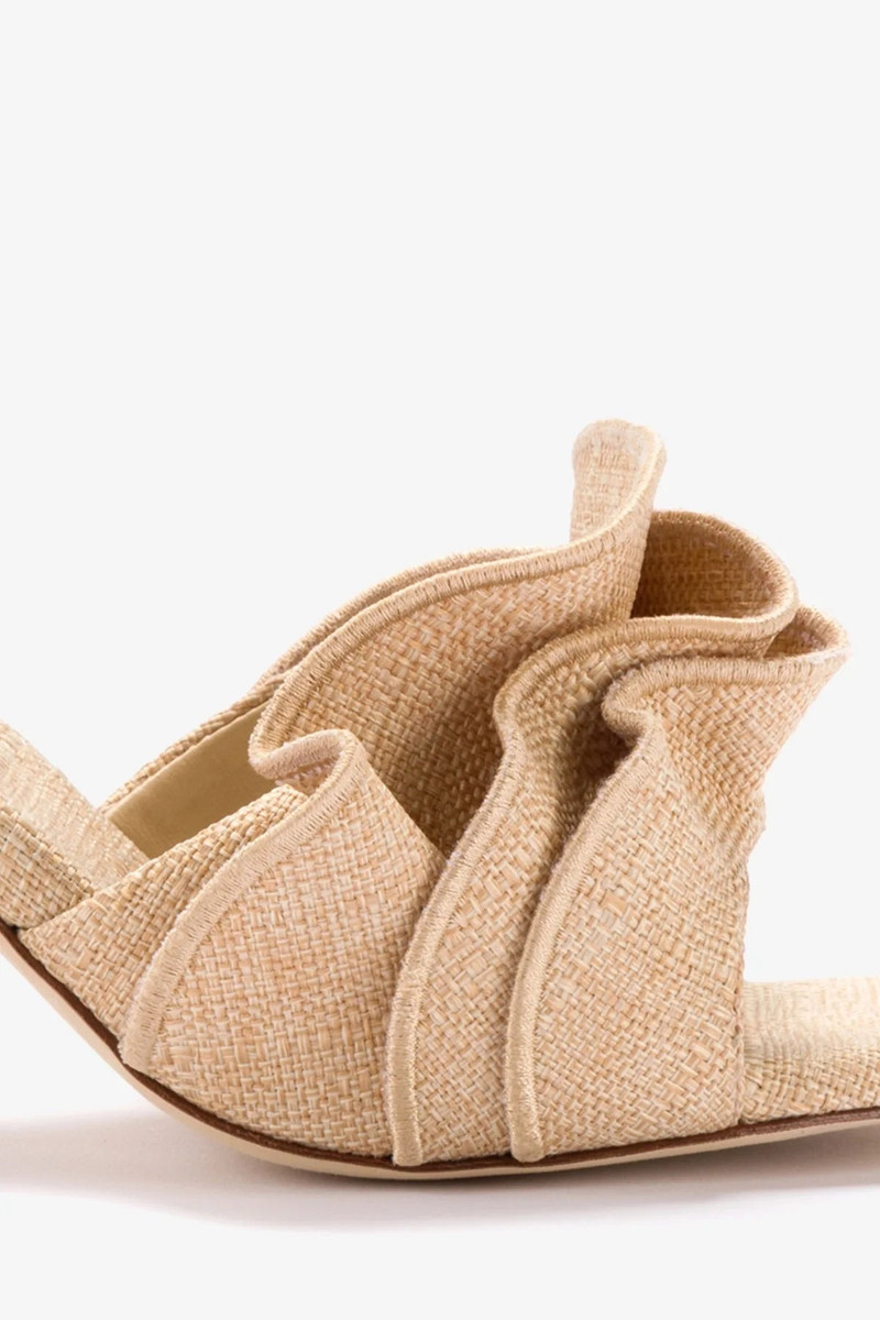 Selena Ruffle Sandal In Beige Raffia 4