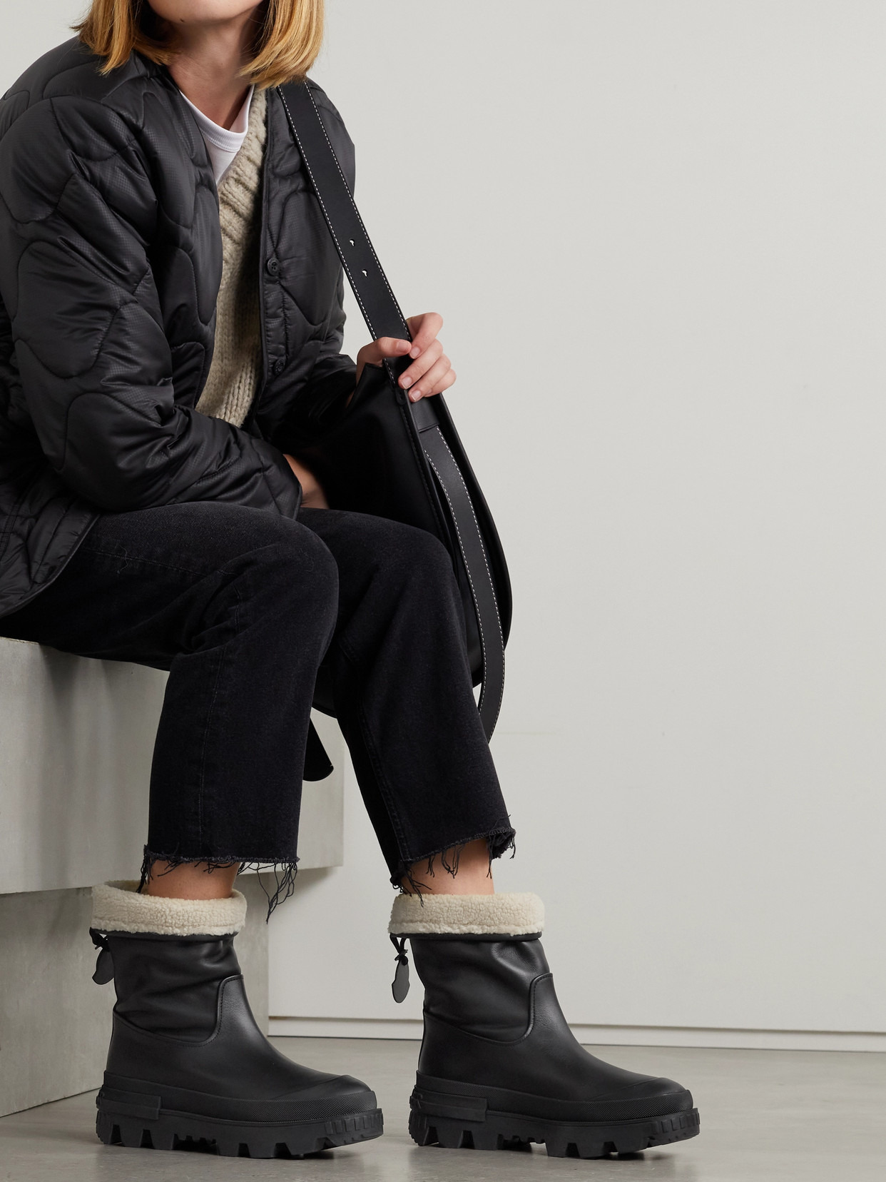 Moscova Faux Fur-trimmed Leather Ankle Boots - 2