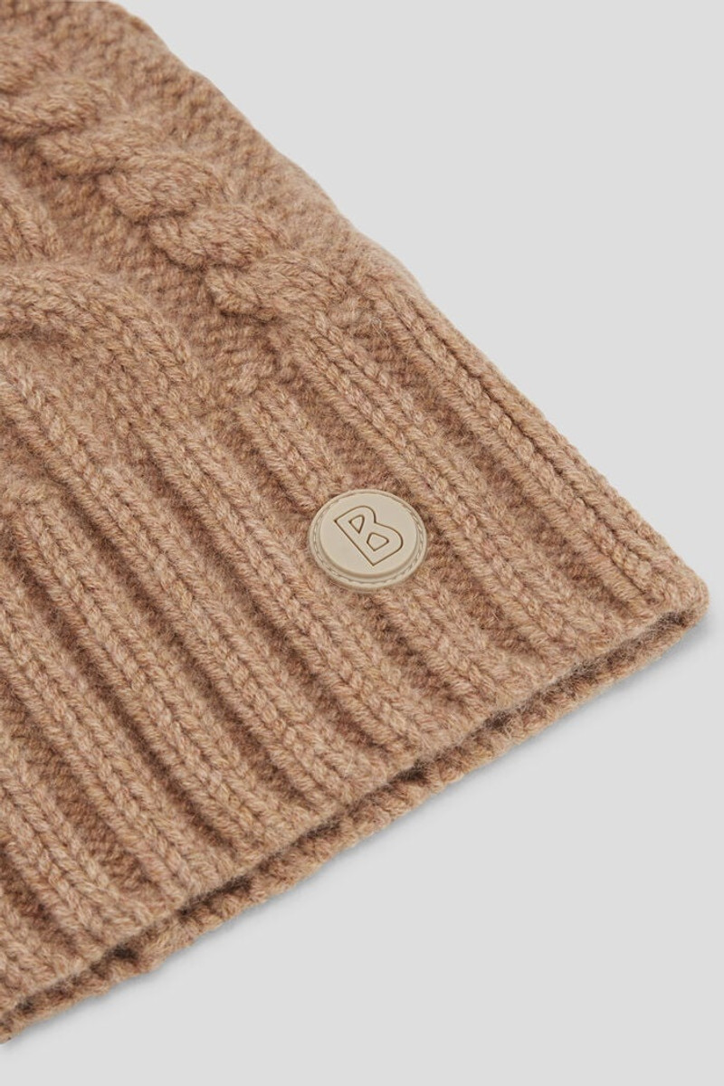BOGNER Nyala Cashmere knitted hat in Camel outlook