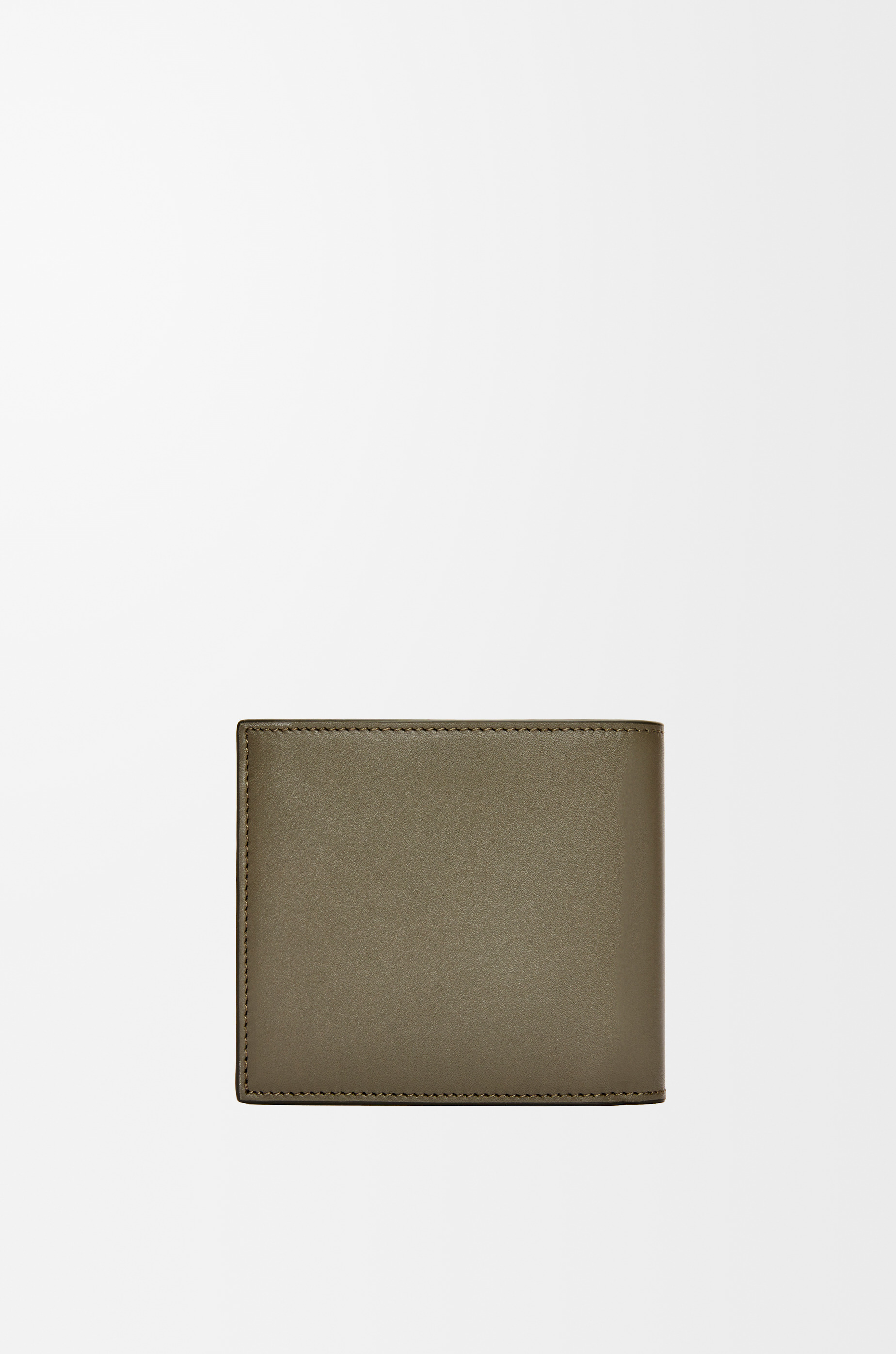 Bifold wallet in satin calfskin - 4