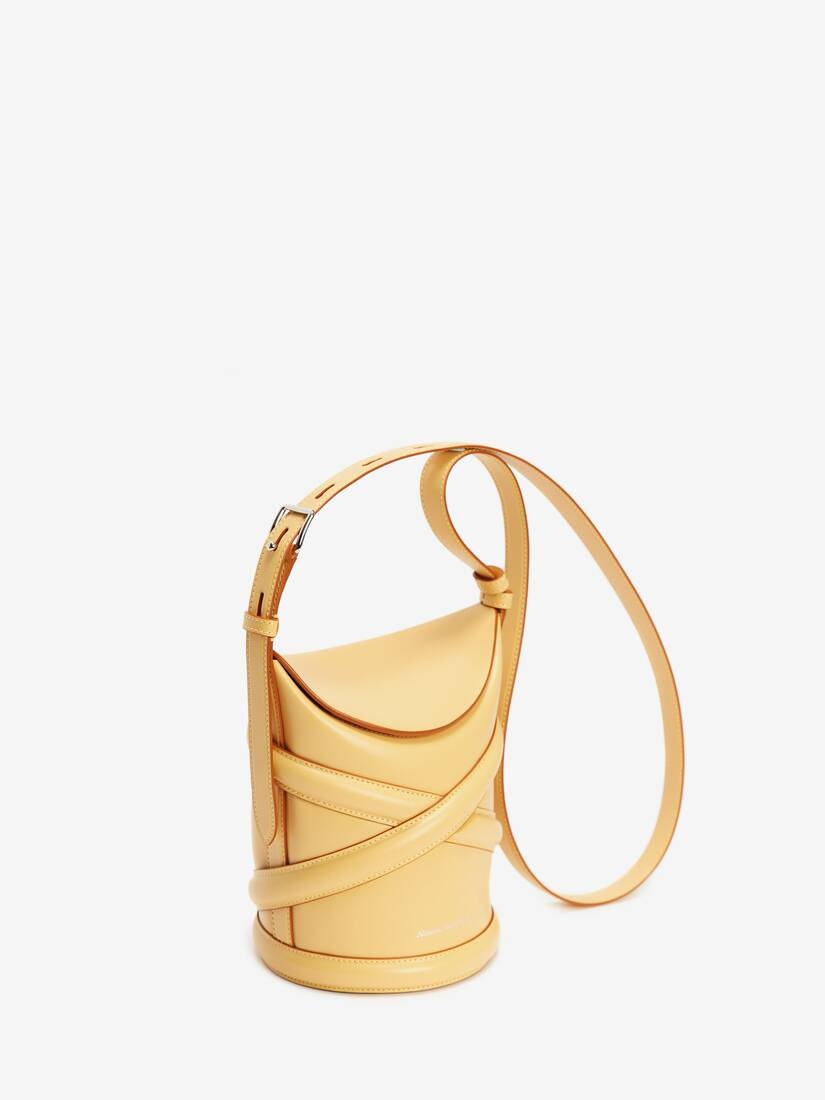 The Curve in Yellow - 2