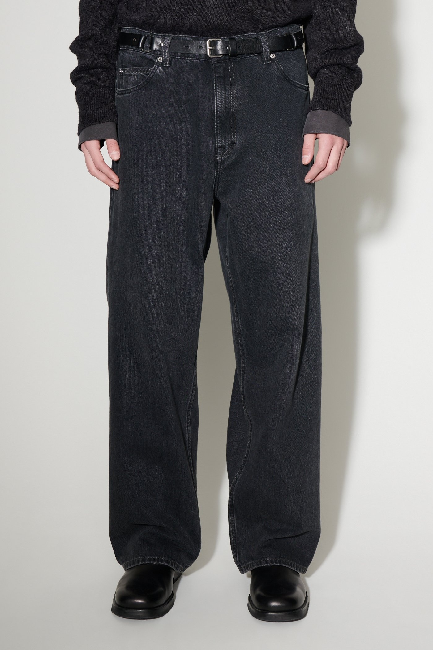 Vast Cut Washed Black Denim - 7