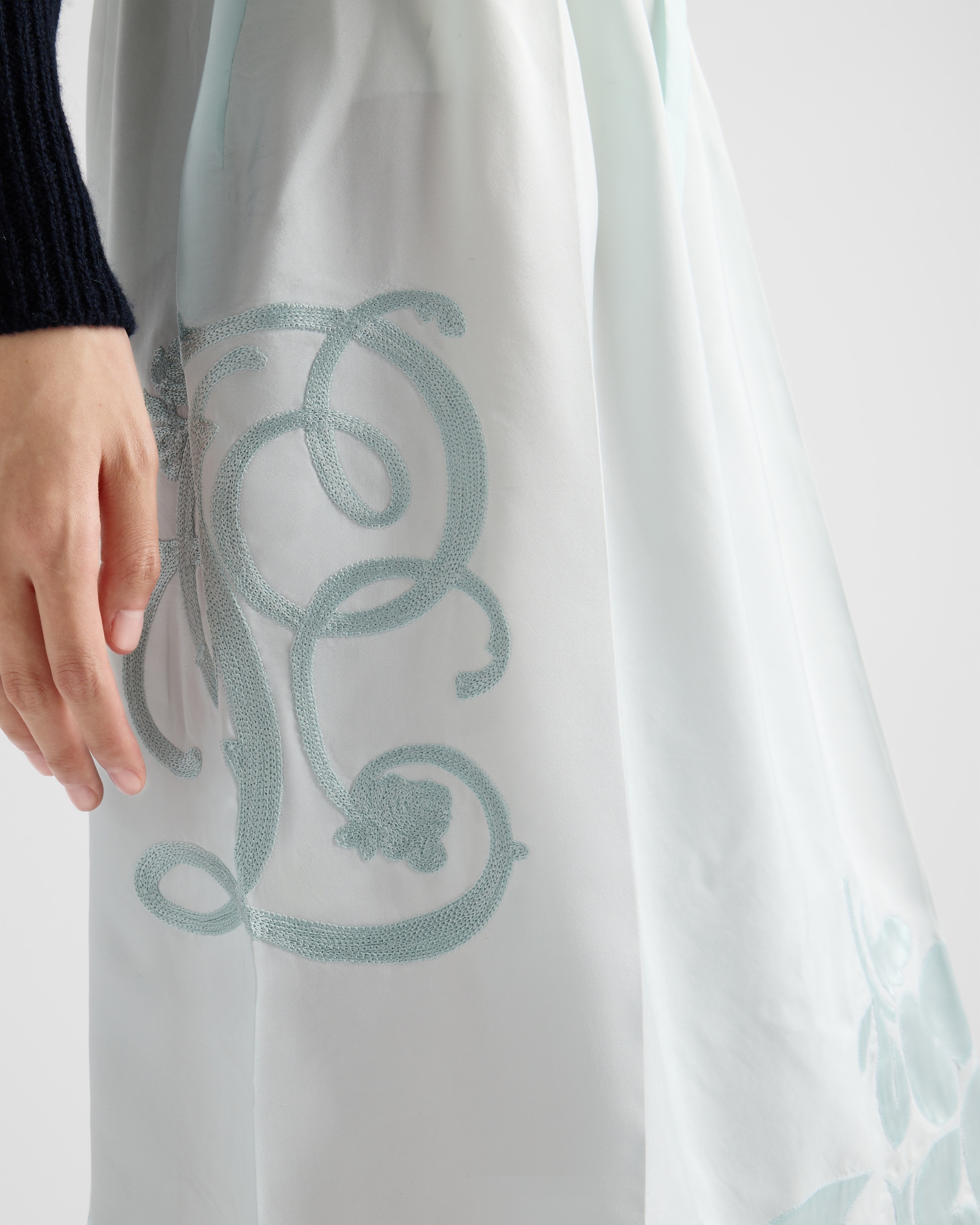 Embroidered silk habutai skirt - 4