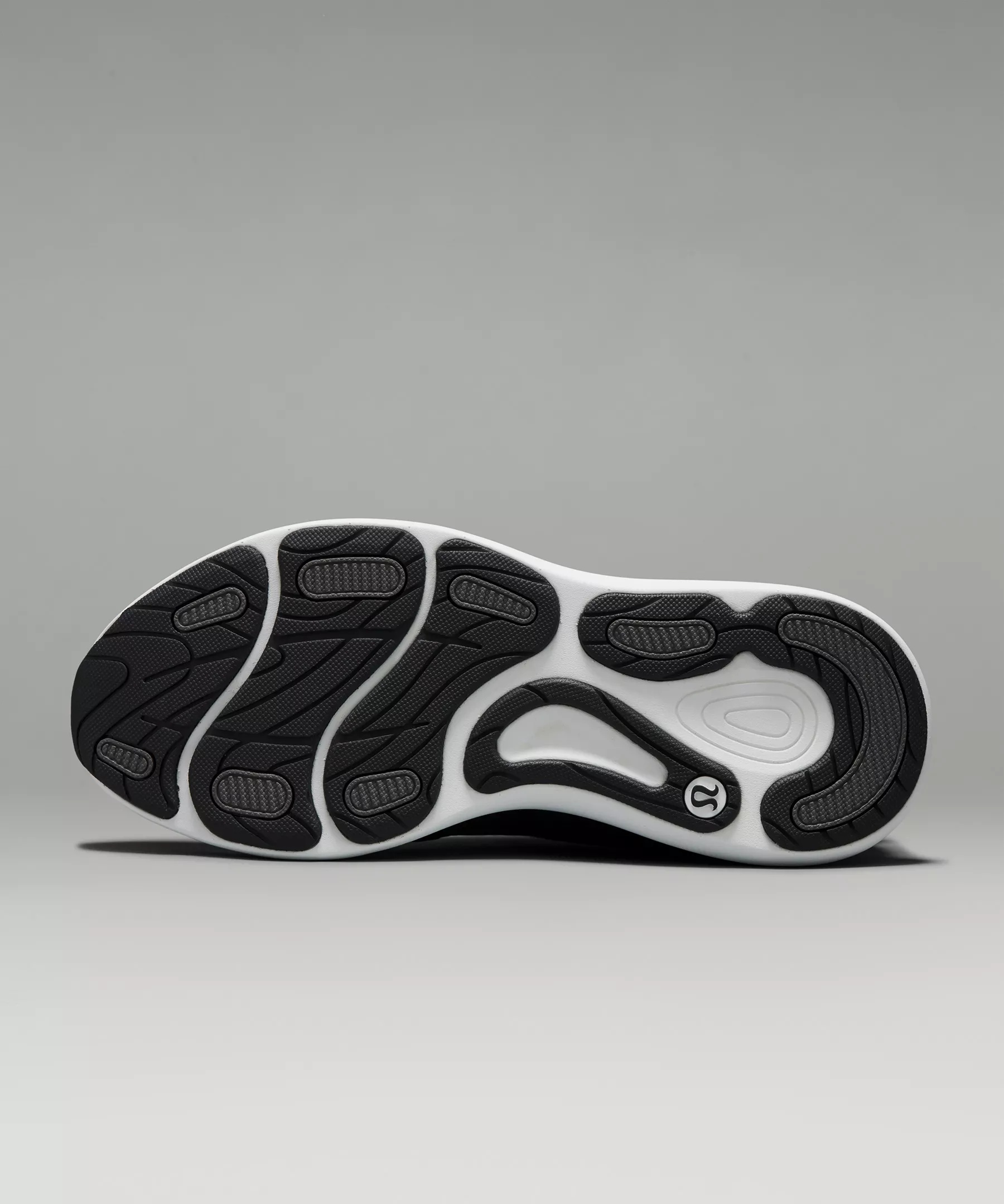 chargefeel Low Women's Workout Shoe - 7