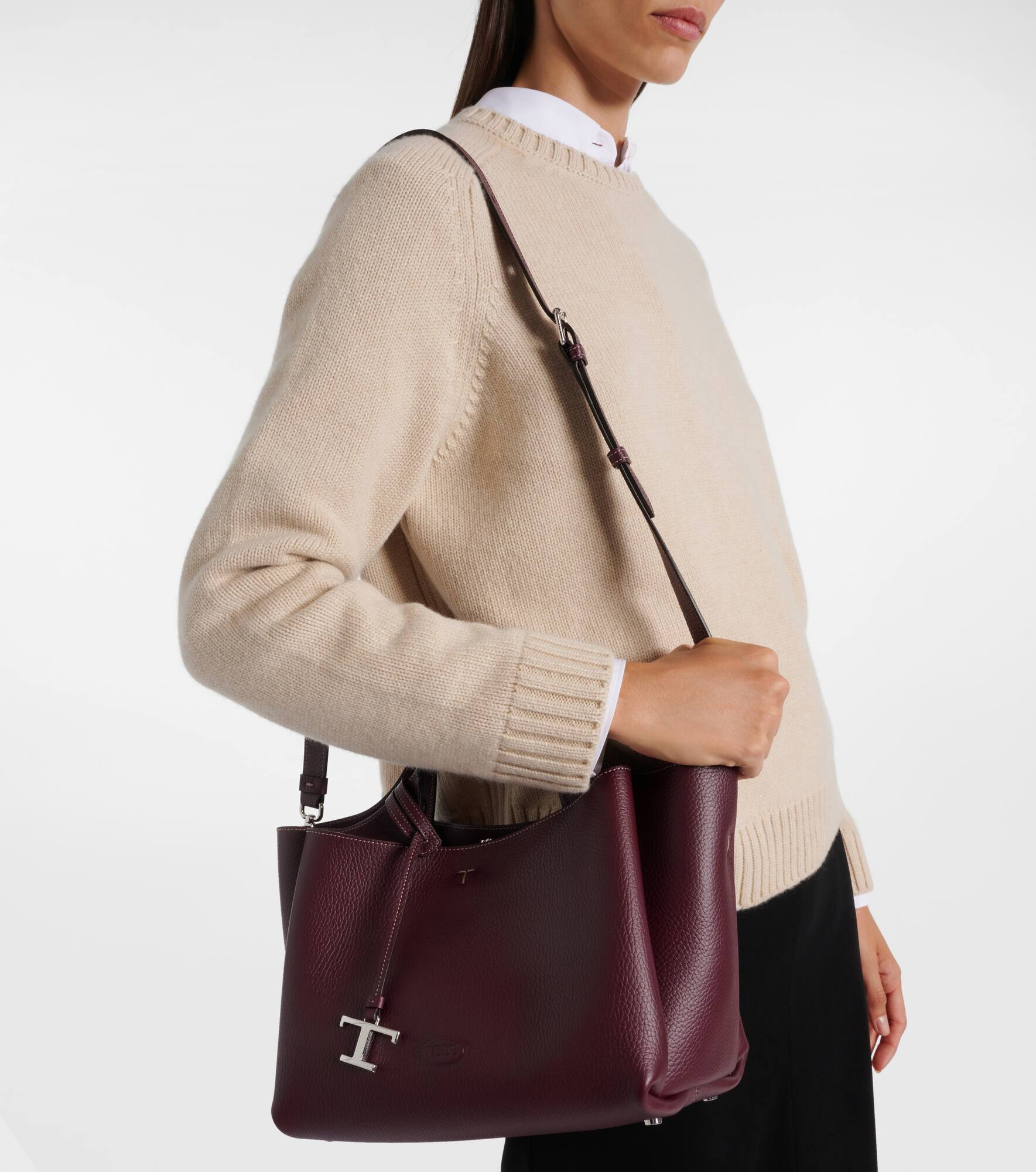 T Timeless Mini leather tote bag - 6