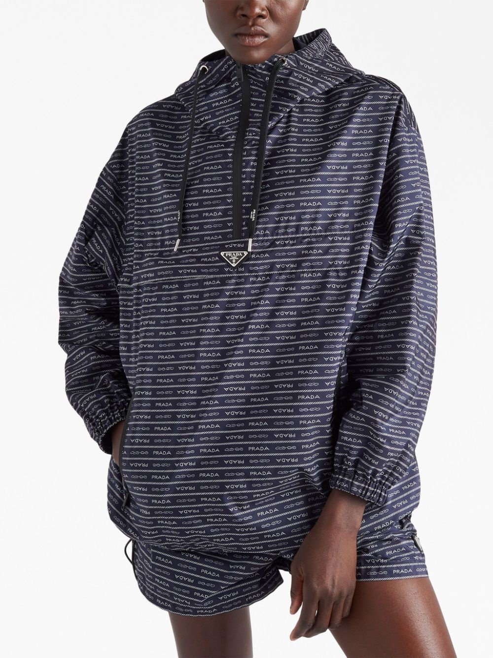 triangle-logo printed raincoat - 4