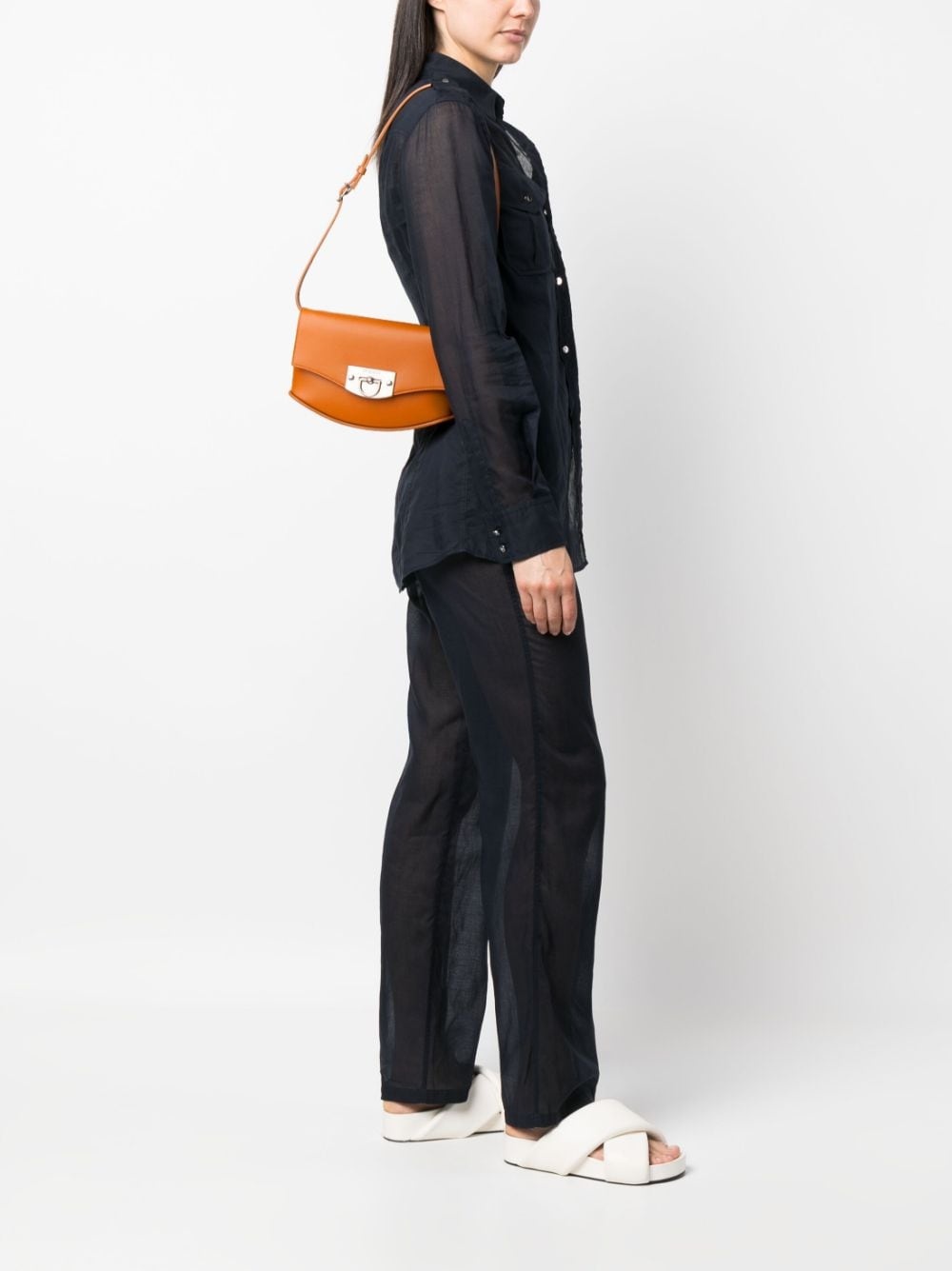 logo-engraved leather shoulder bag - 2