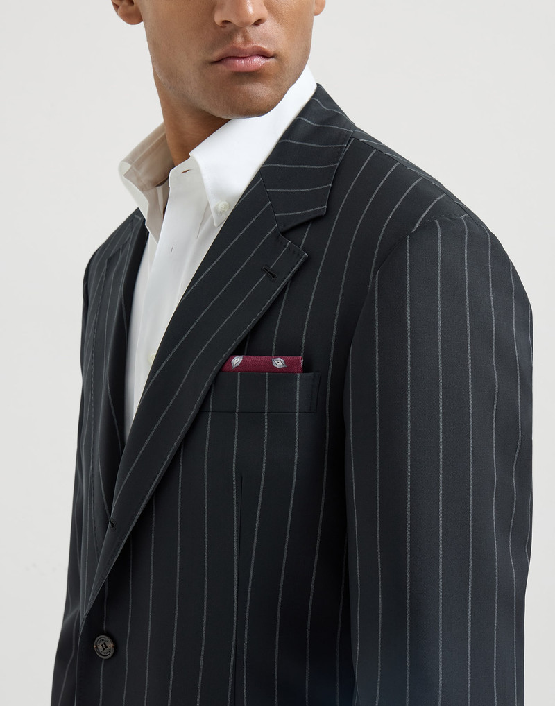 Silk pocket square with diamond design 3