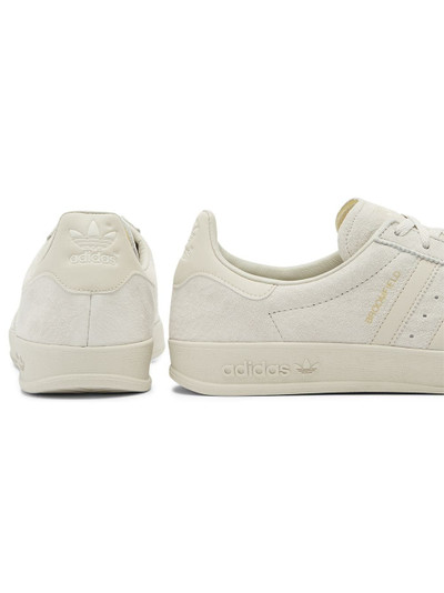 adidas Broomfield low-top sneakers outlook