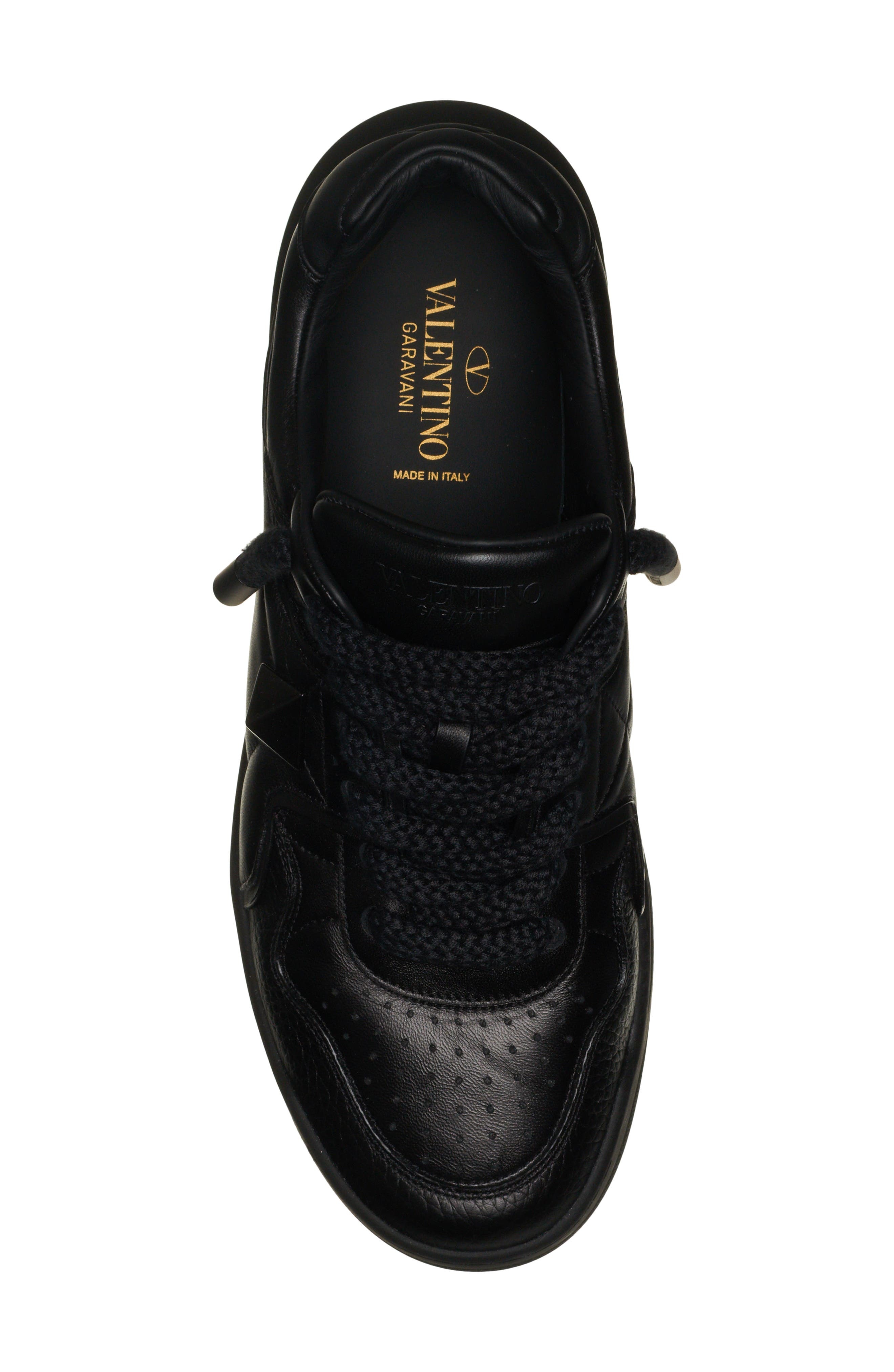 One-Stud Low Top Sneaker - 5