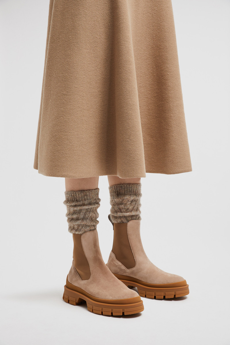 Moncler Hevea Chelsea Suede Boots outlook