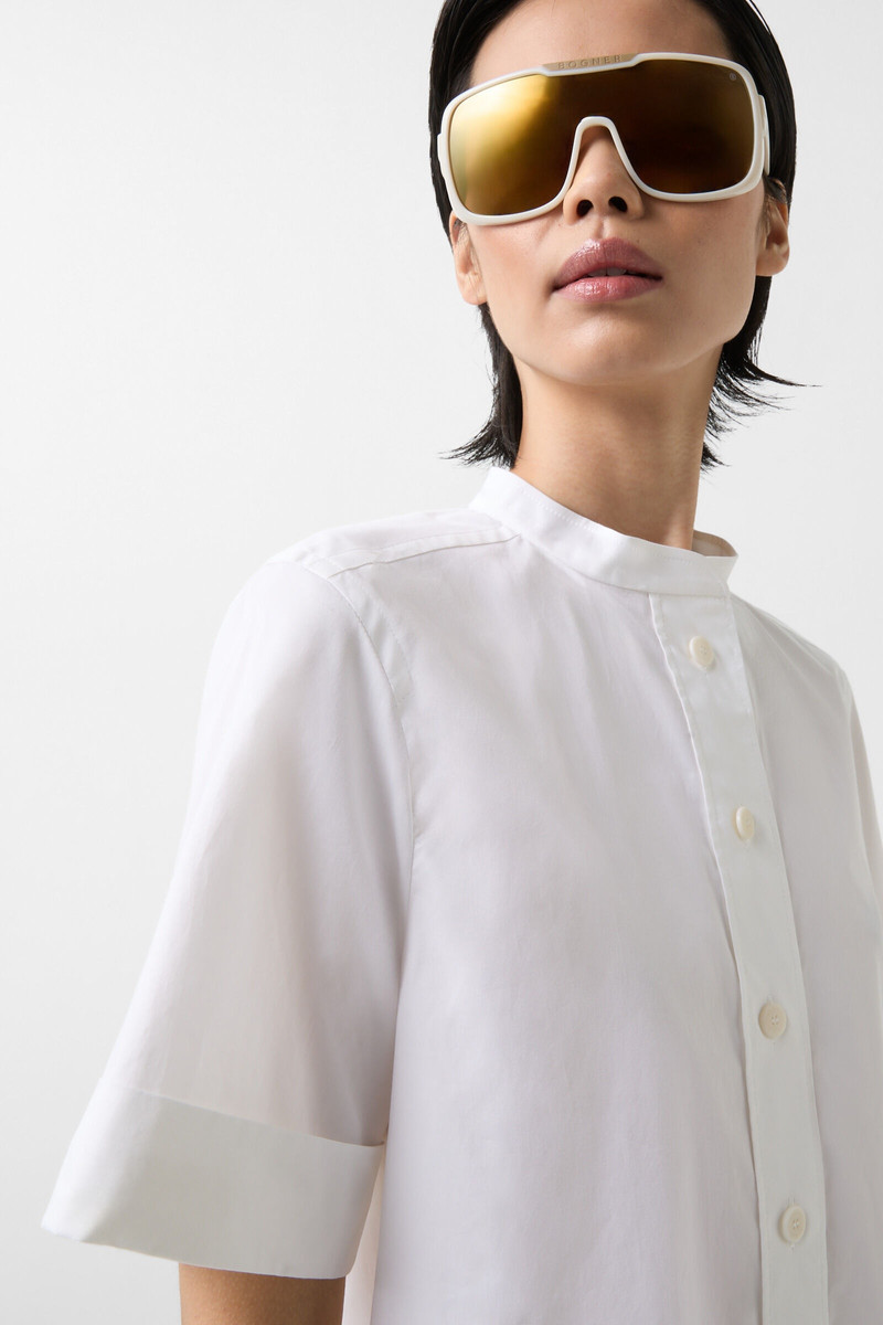 Avril Short-sleeve blouse in White 4