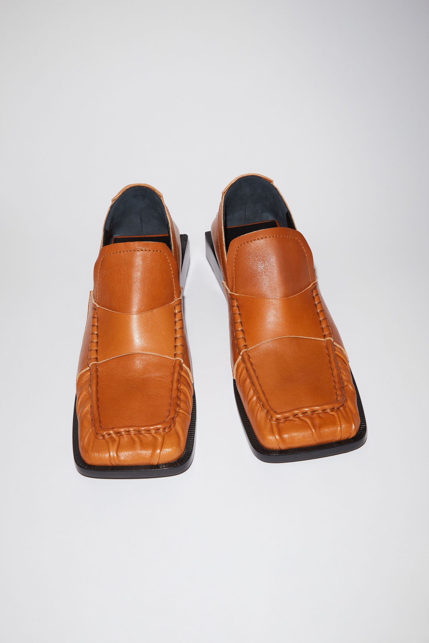 Square Toe Loafers - Cognac brown - 2