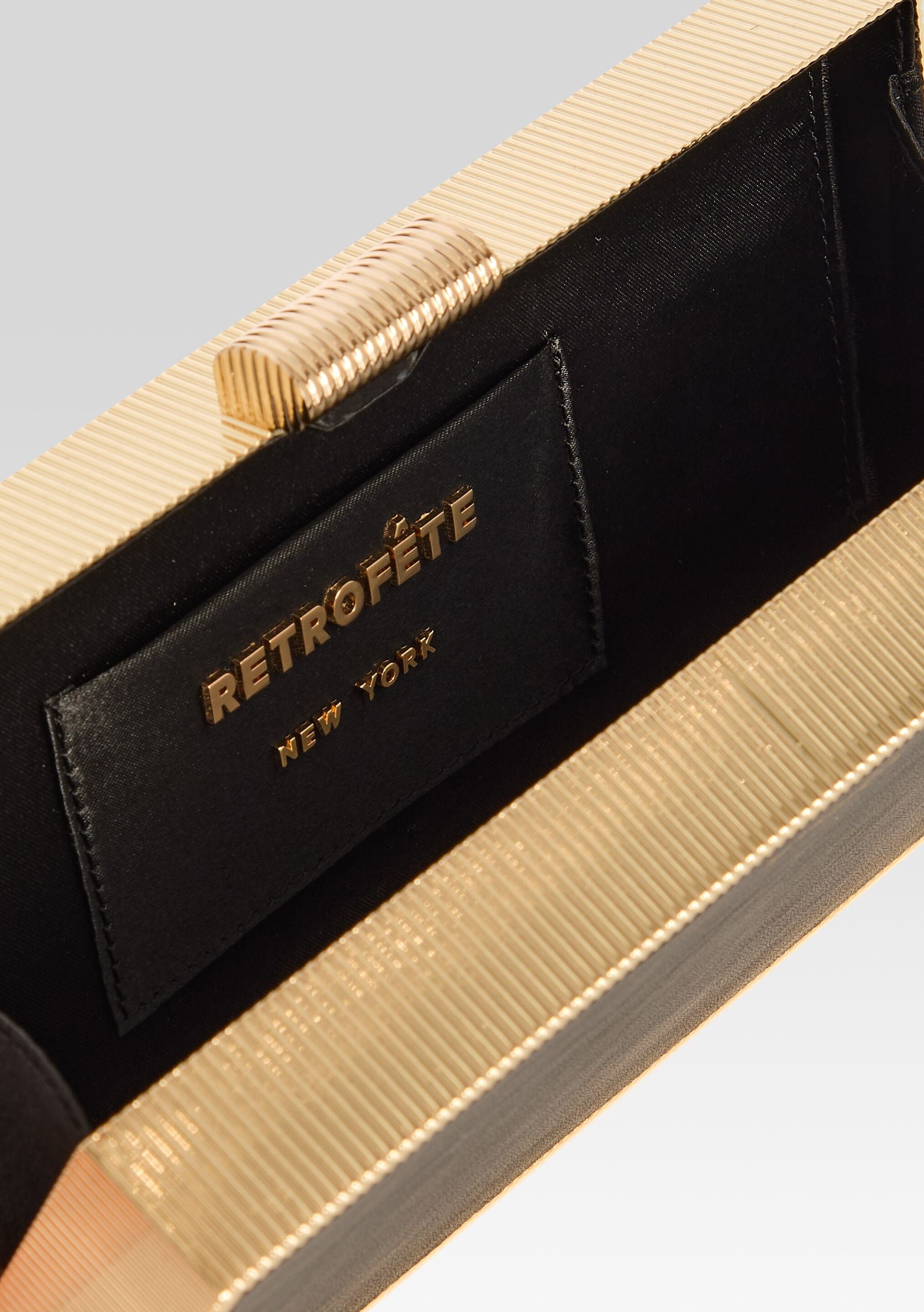 MILO CLUTCH - 4