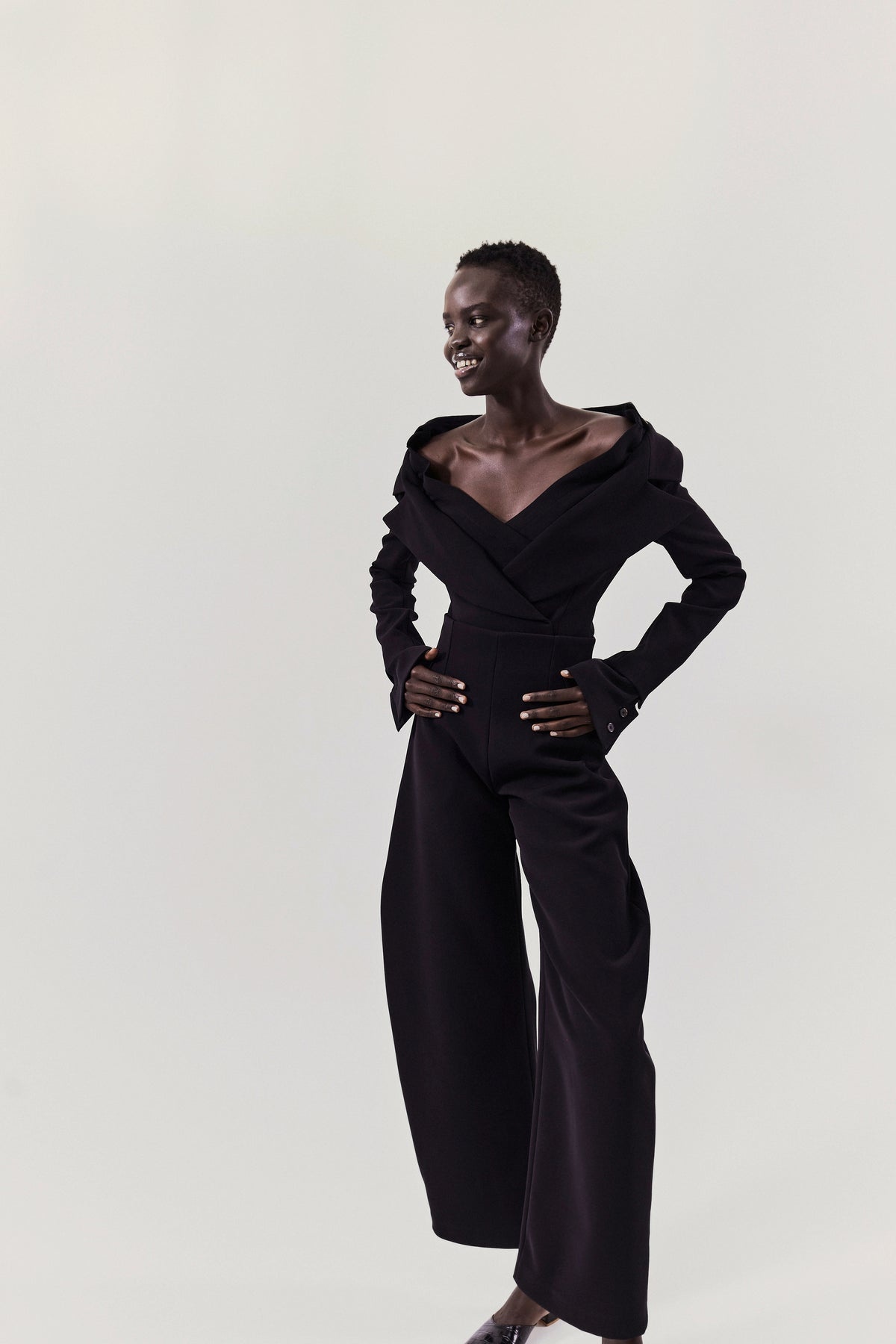 ROUNDED TAILORED TROUSERS BLACK - 15
