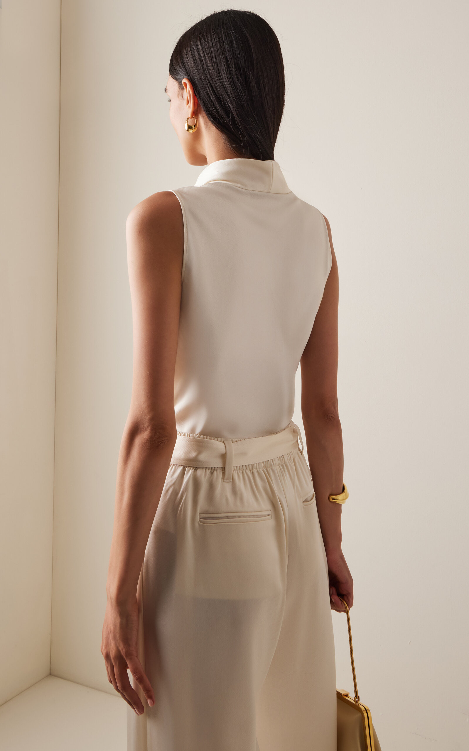 Barb Cowl-Neck Satin Top white - 4