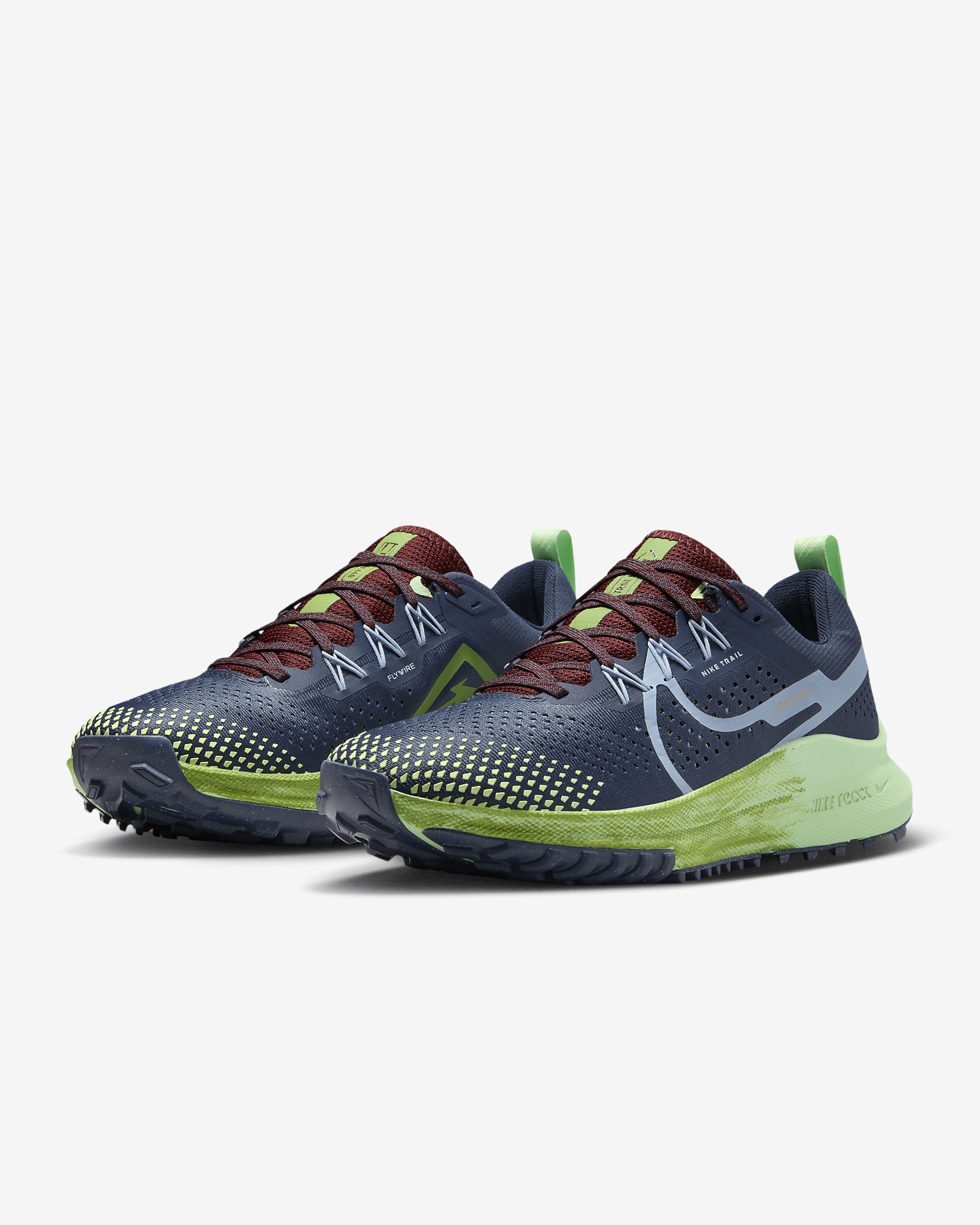 Nike Women's Pegasus Trail 4 Trail Running Shoes - 5