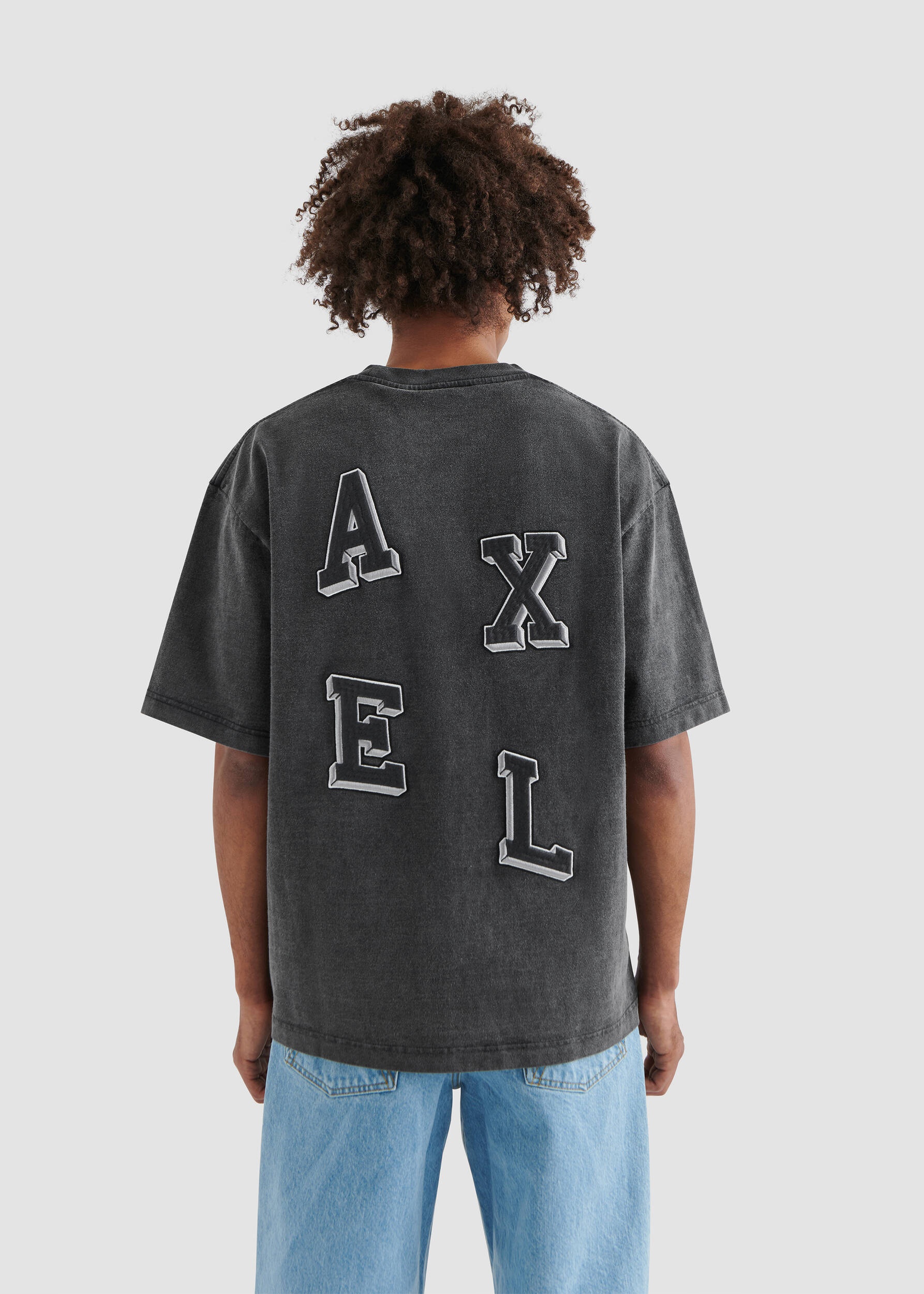 Typo Embroidered T-Shirt - 3