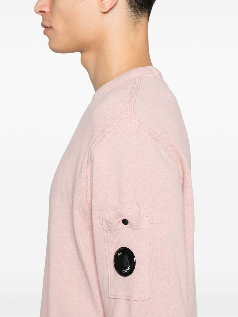 Lens-detail sweatshirt 5