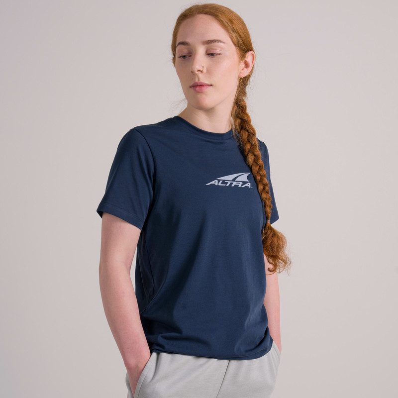 ALTRA Women's Everyday Recycled Tee outlook