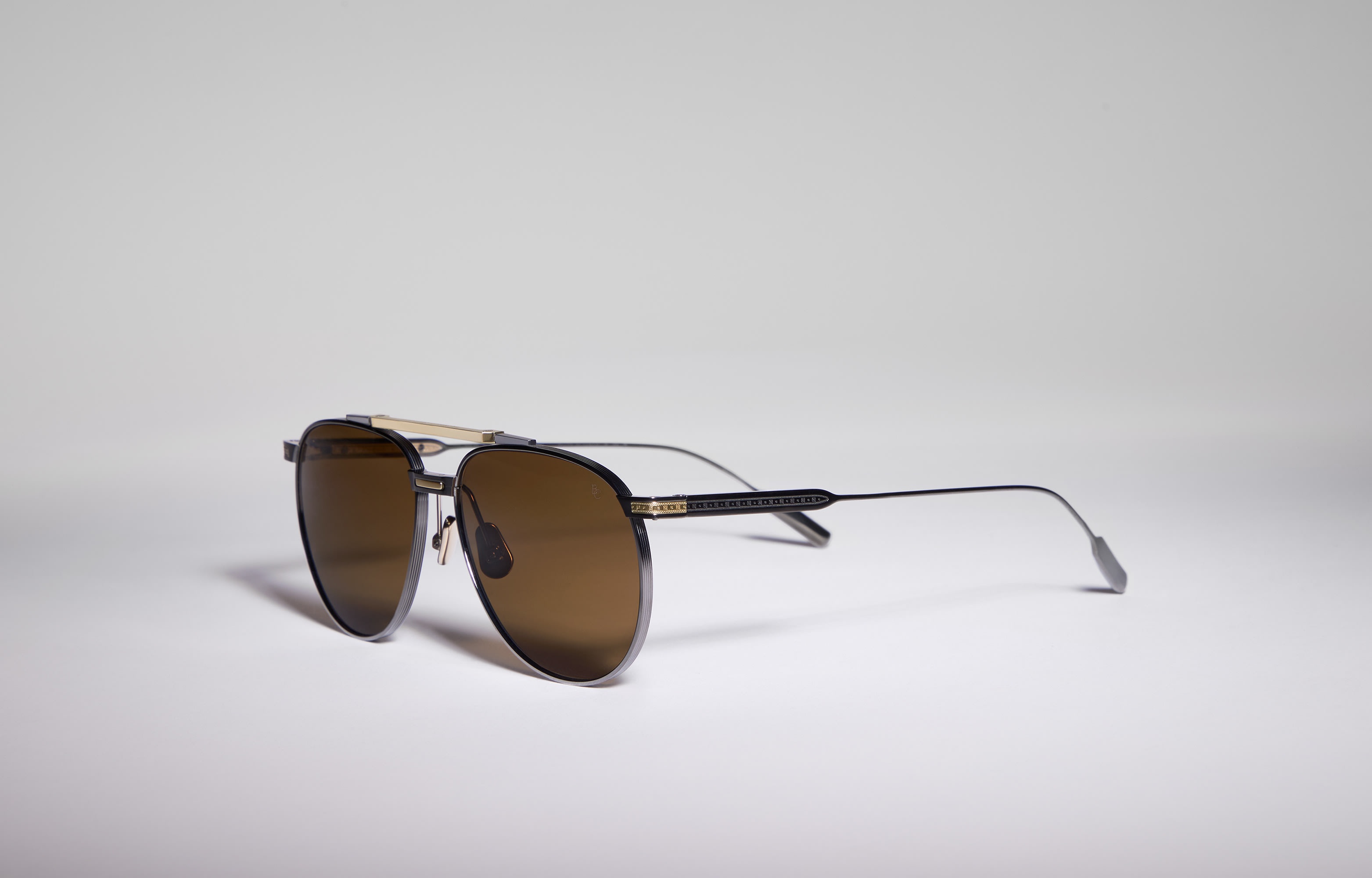 Goldcraft 1978 sunglasses in titanium and 18k solid gold with polarized lenses - 4