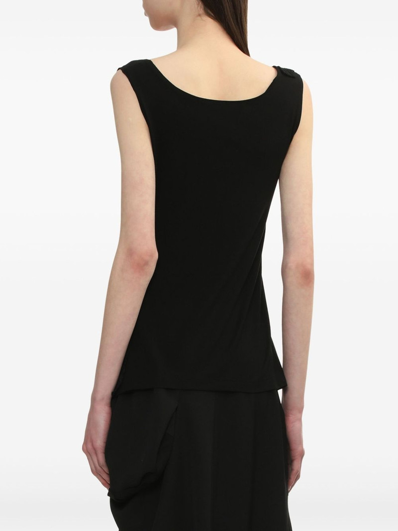 strap-detail top 4