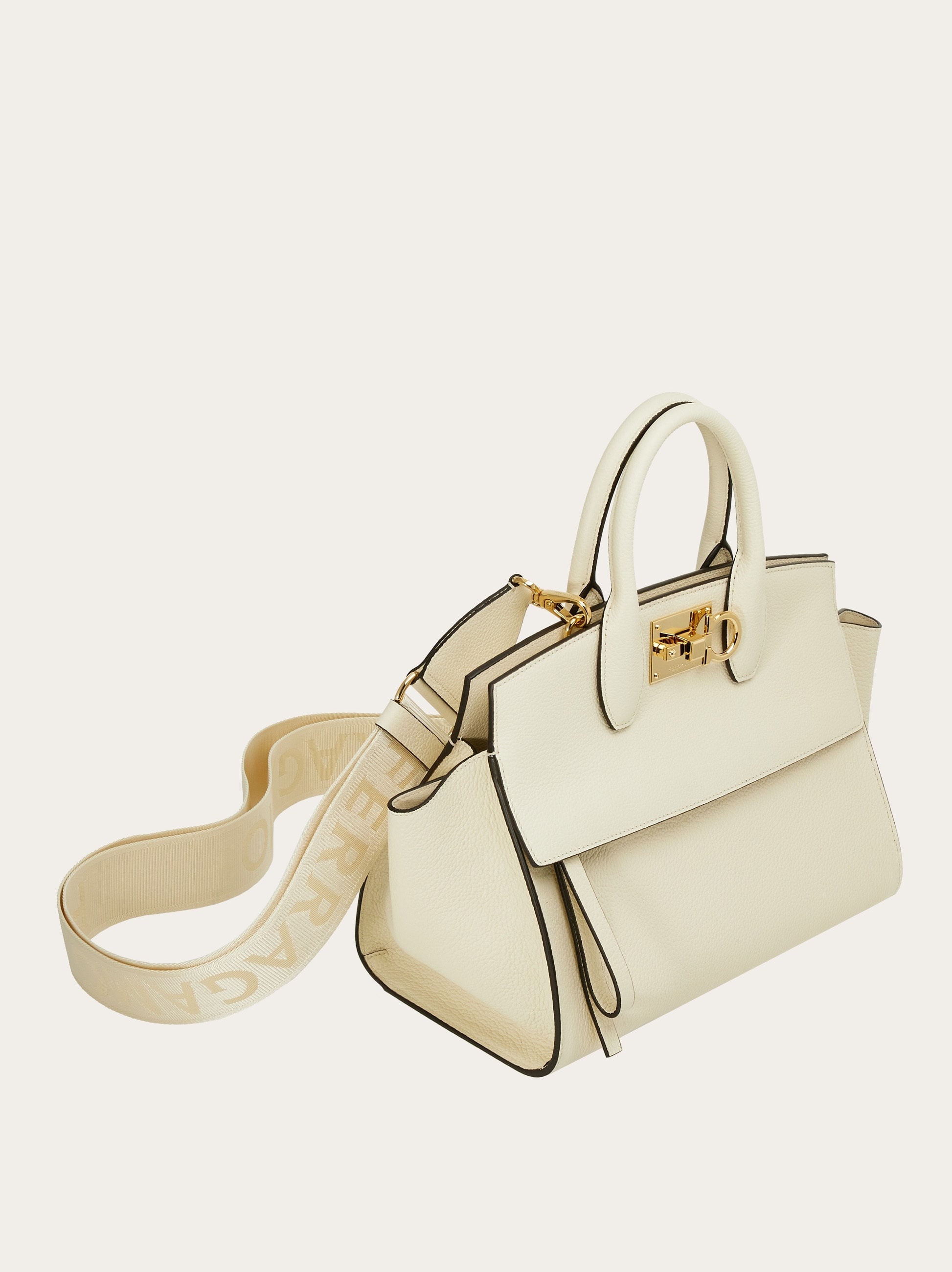 Ferragamo Studio Soft bag (S) - 8
