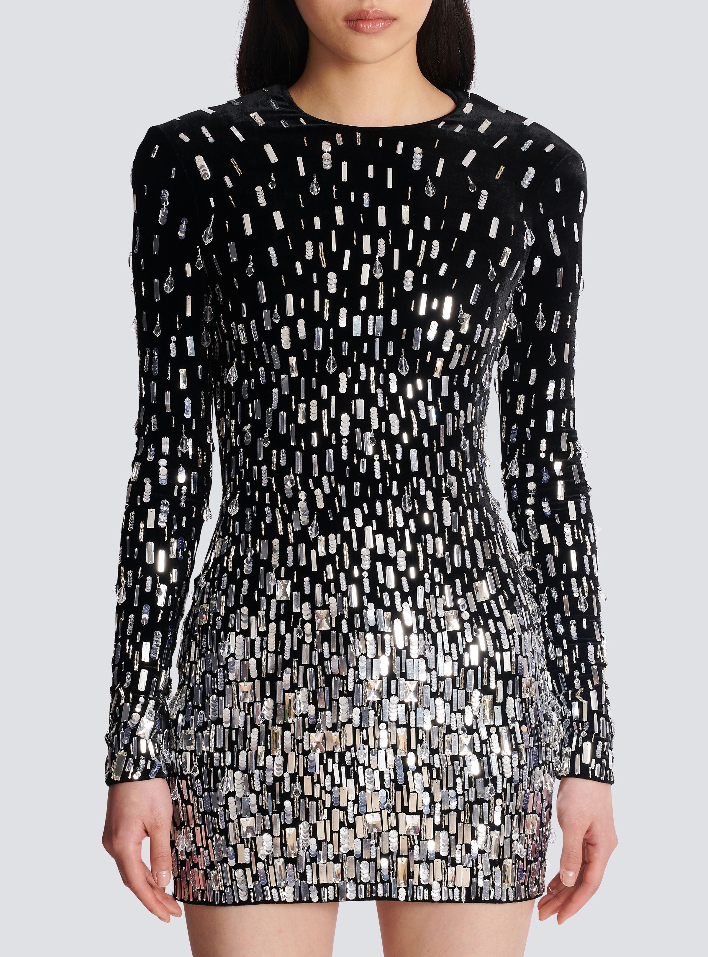 Short sequin dress - 5