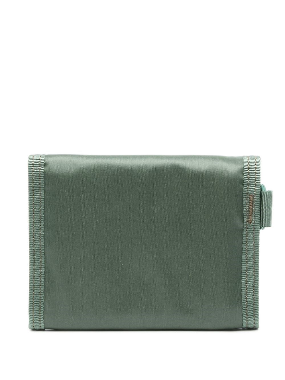 Capsule nylon wallet - 3