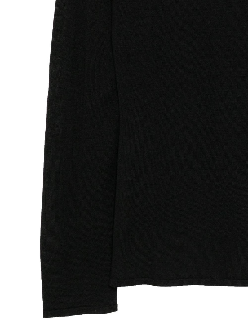 round neck knitted top 3