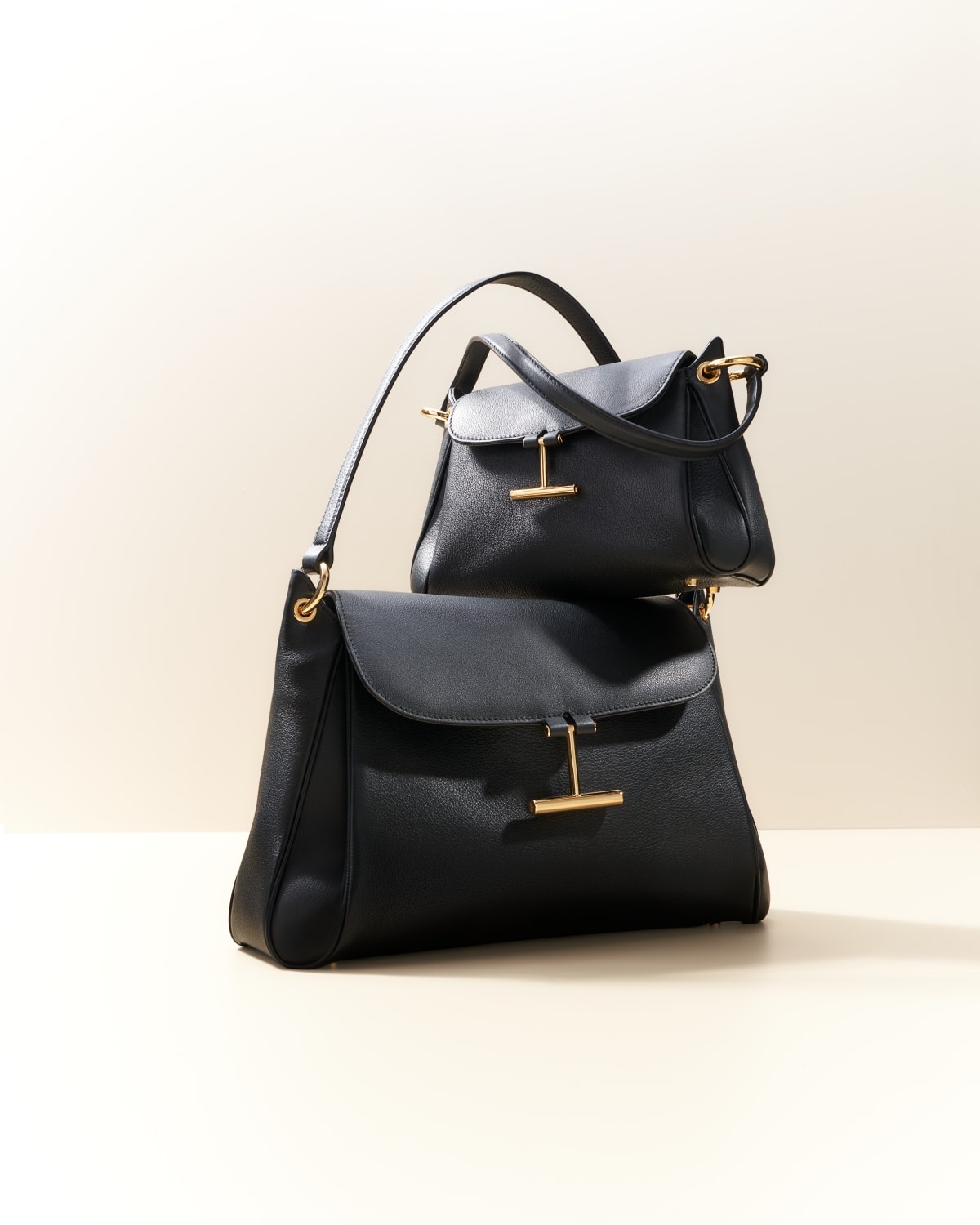 Tara Flap Shoulder Bag in Grain Leather - 6