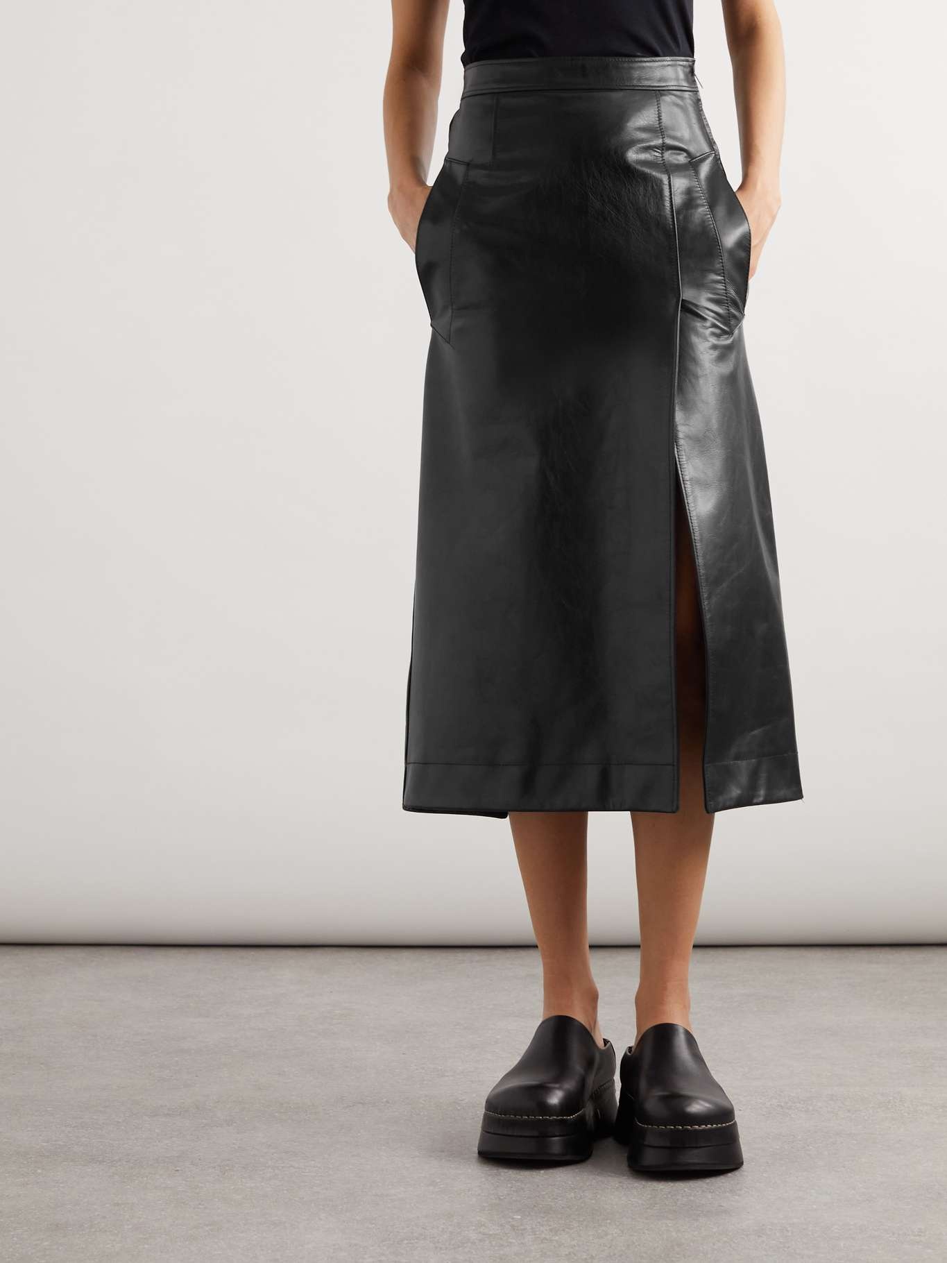 Wrap-effect chain-embellished paneled leather midi skirt - 3