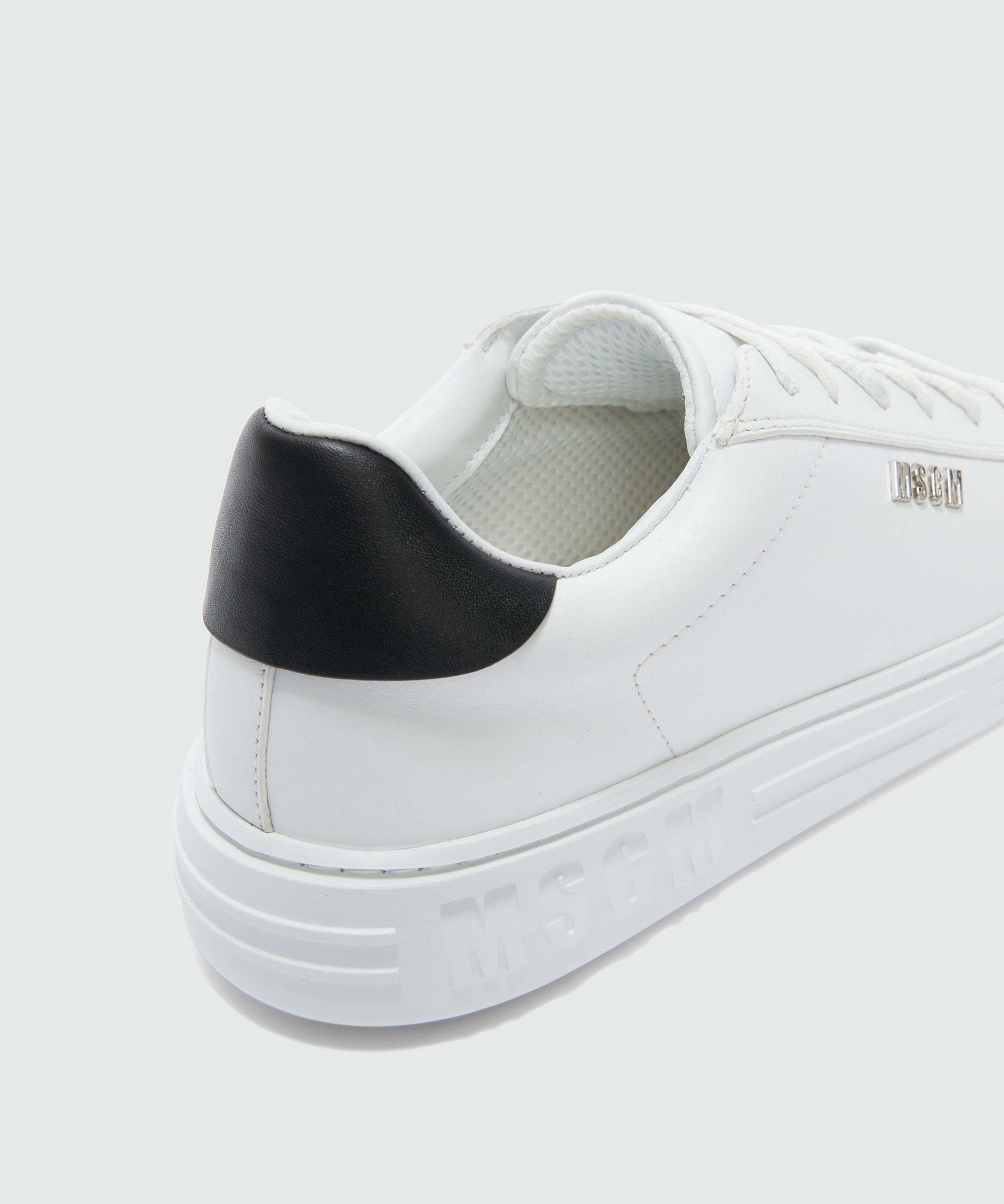 Sneakers - 4